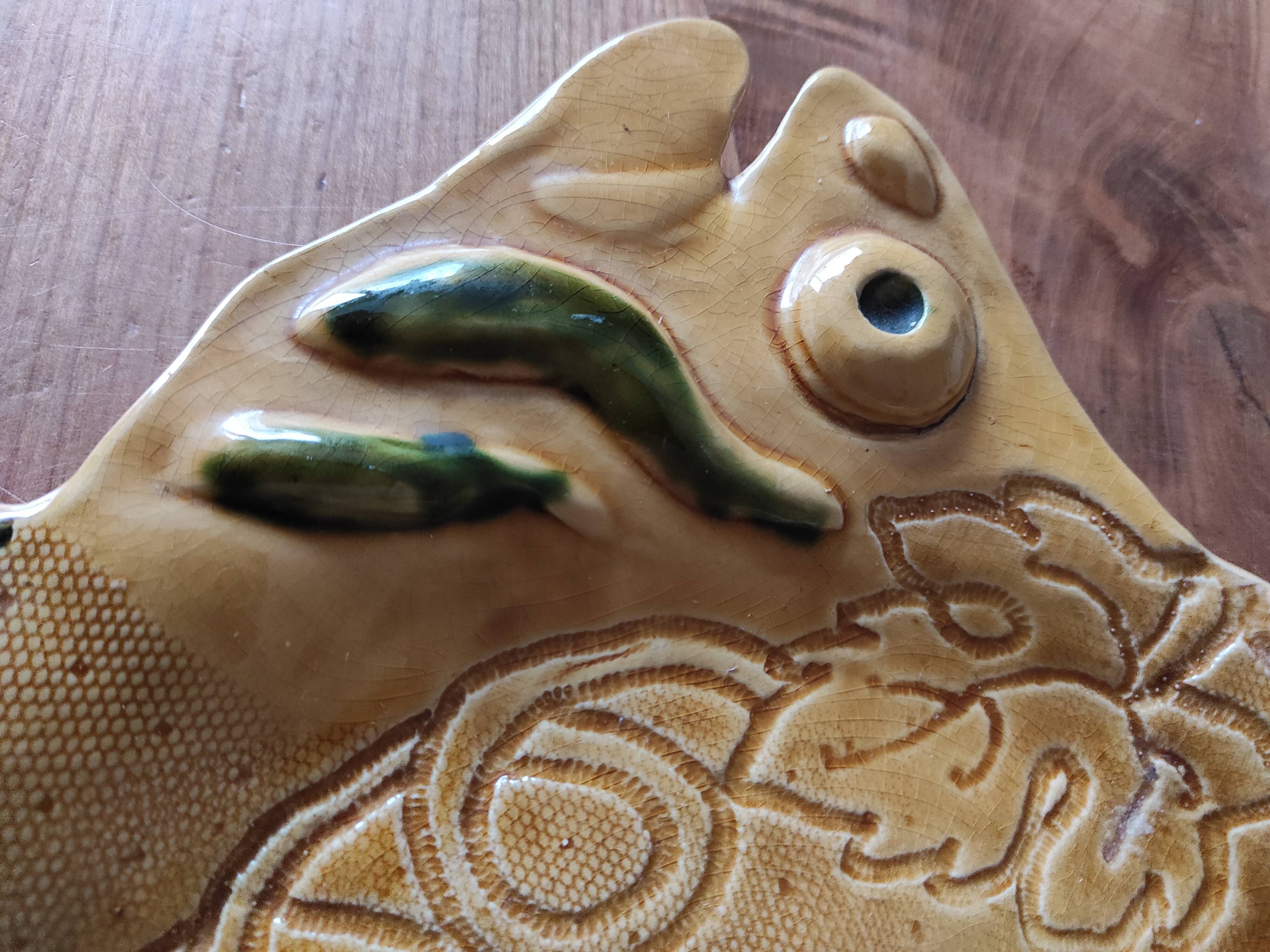 Glazed earthenware dish signed Annette Boyer