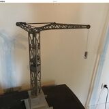 Grue métal joustra