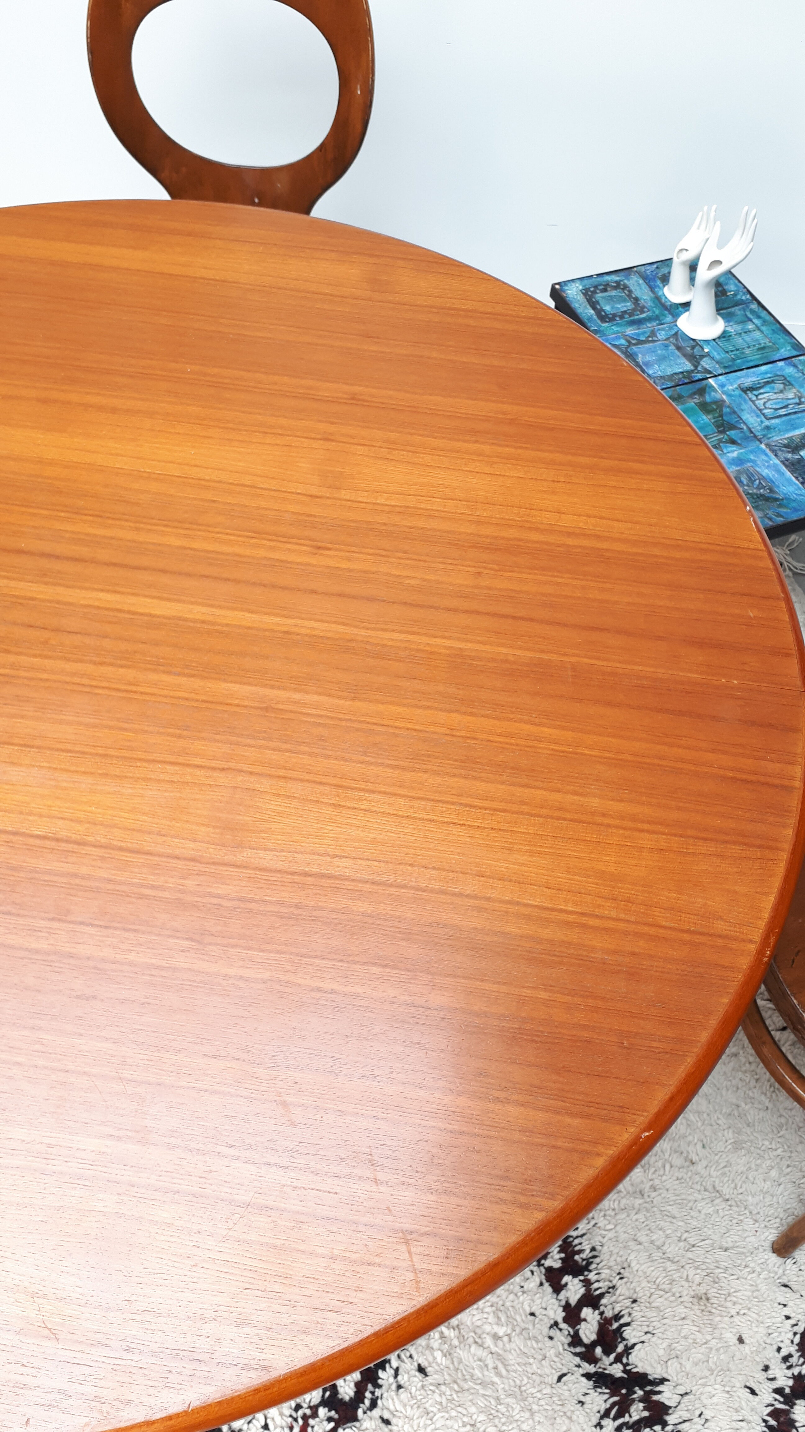 Table style scandinave en teck années 60 Baumann