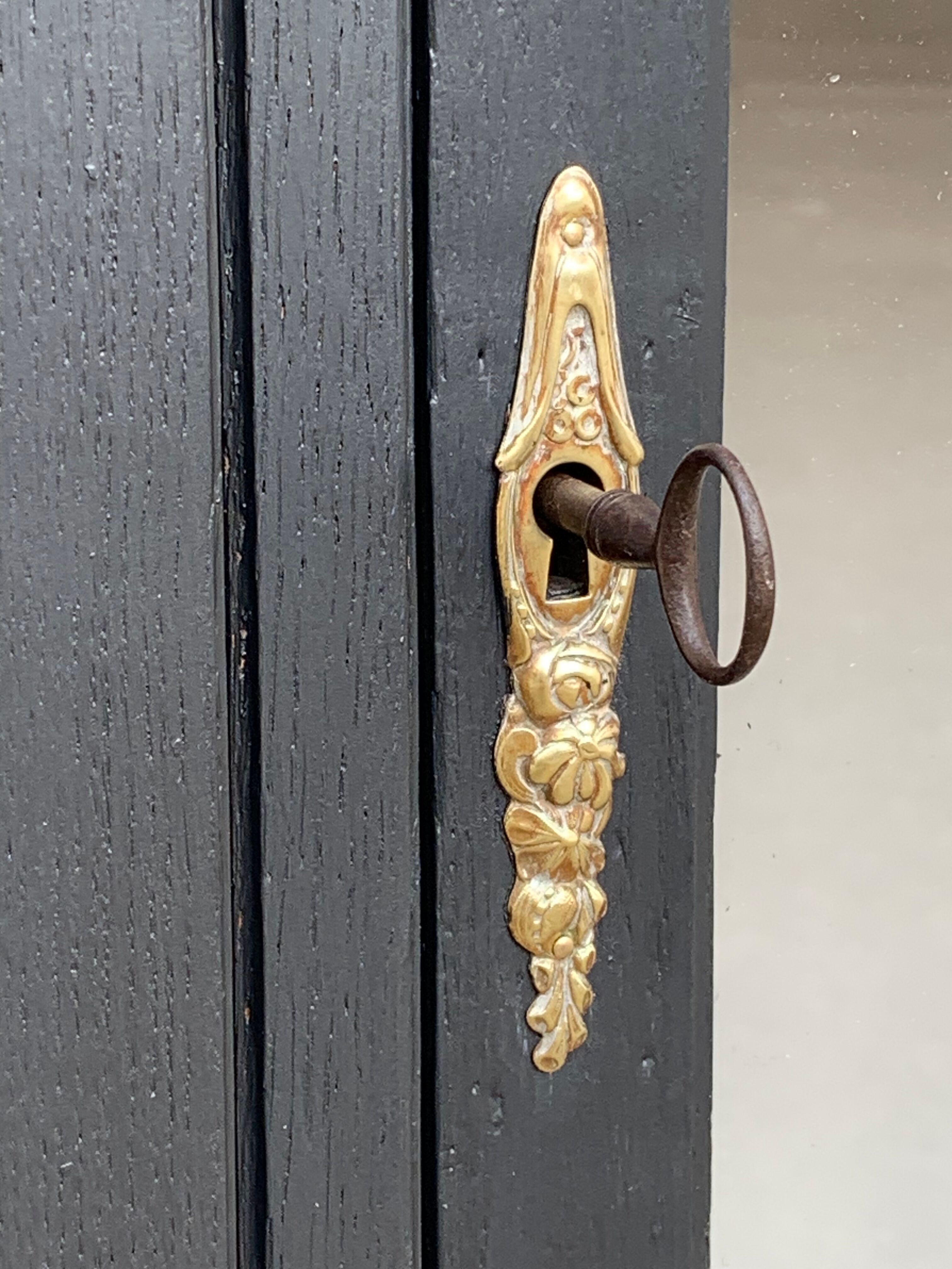 Parisian glazed art deco buffet