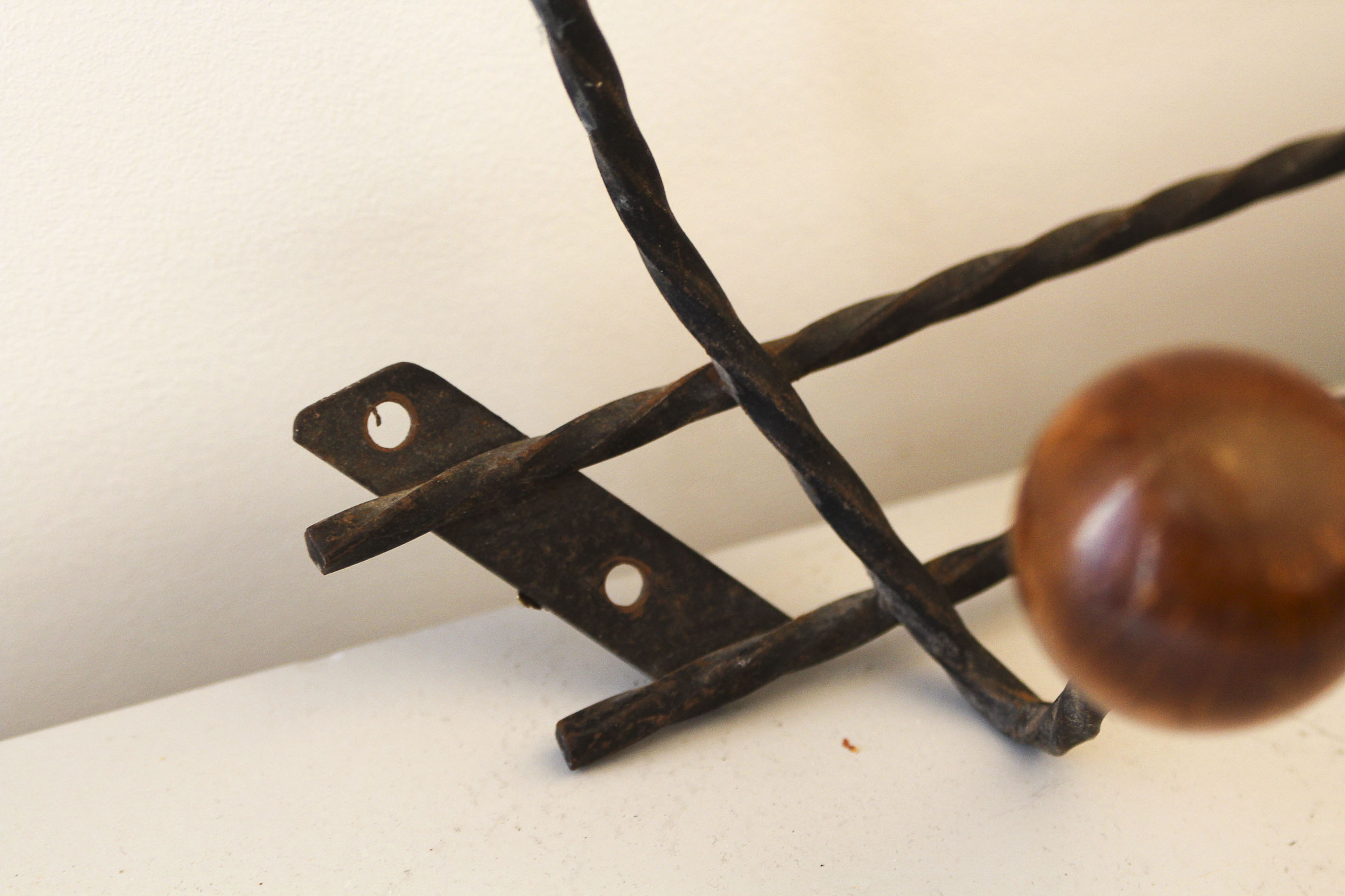Wall coat rack iron and vintage wood
