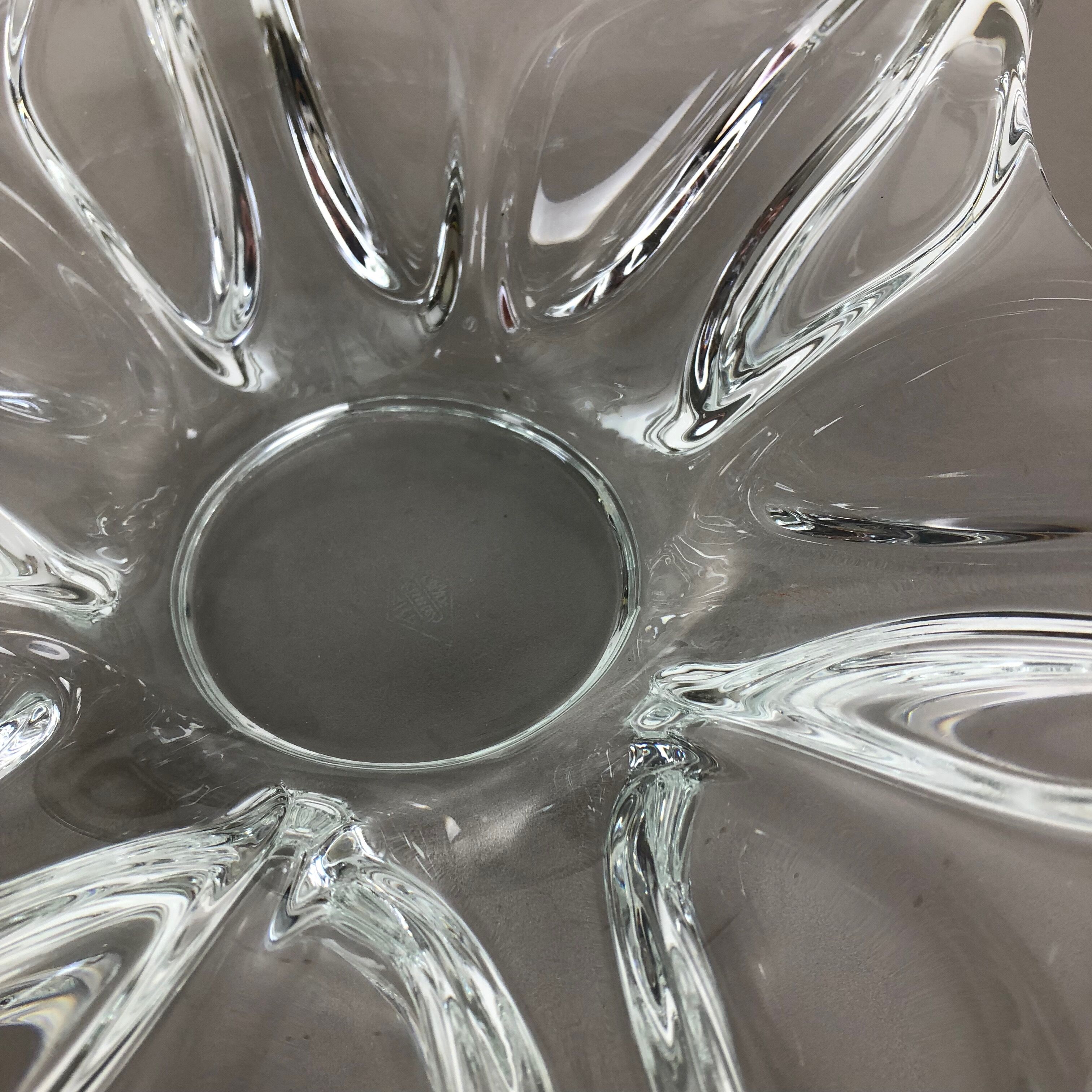 Large French Floral Crystal Glass Shell Bowl by Art Vannes, France, 1970s