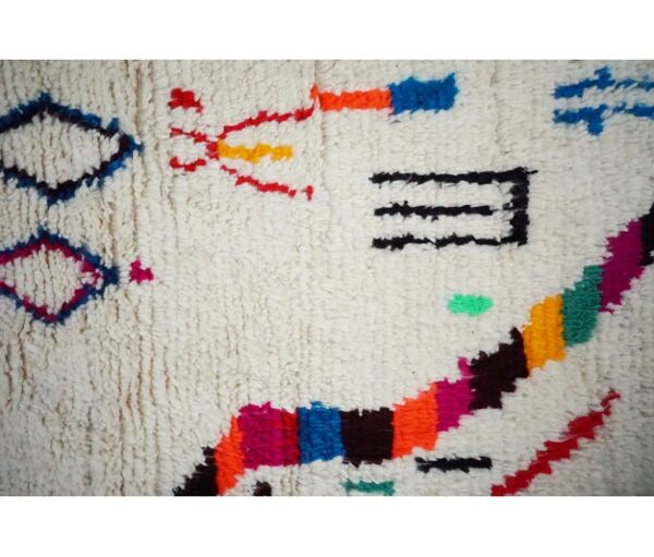Tapis berbère coloré fait main 254 x 145 cm