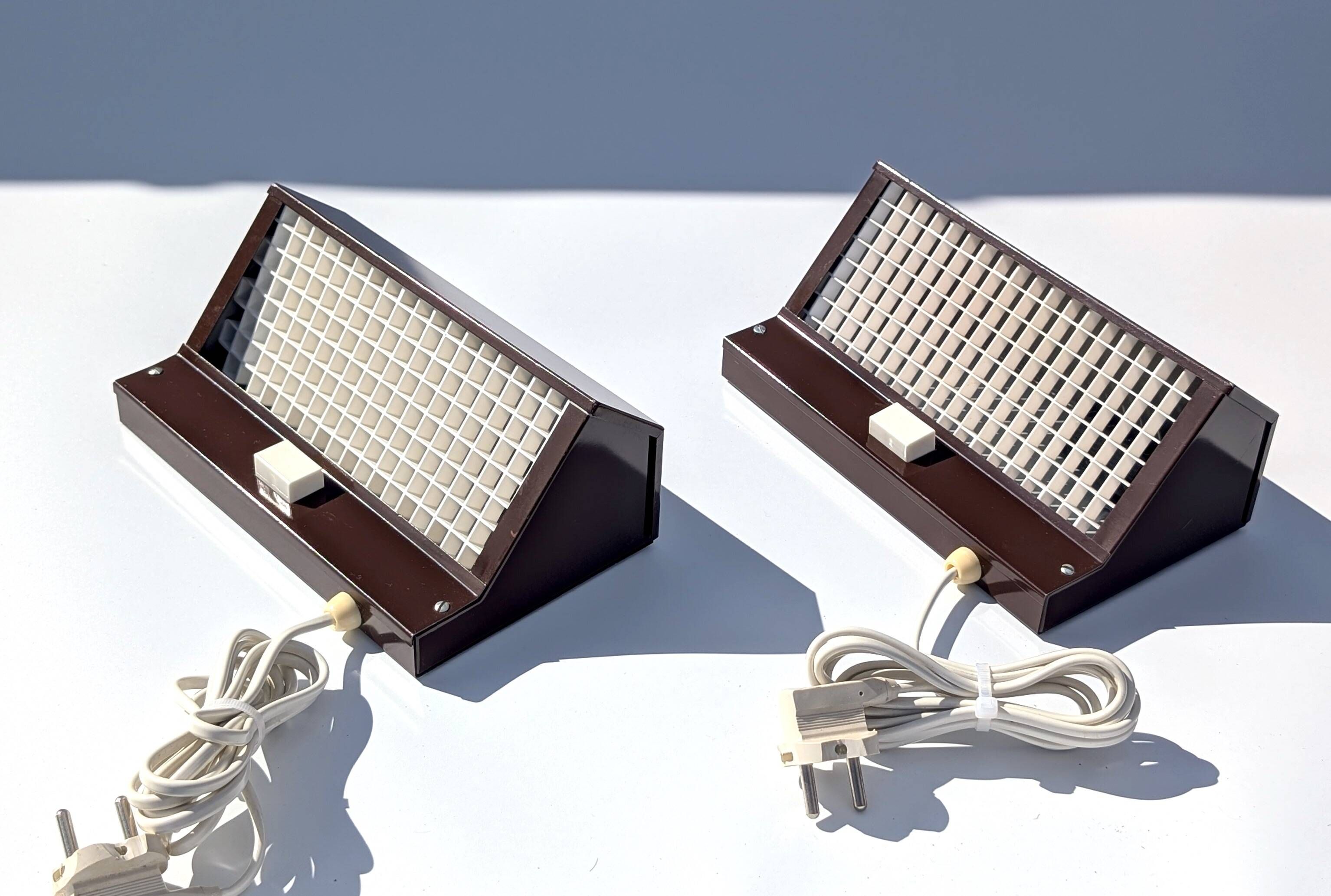 Pair of brown Elidus Kuben reading lamps - Hans Agne Jakobsson - Sweden 1970s