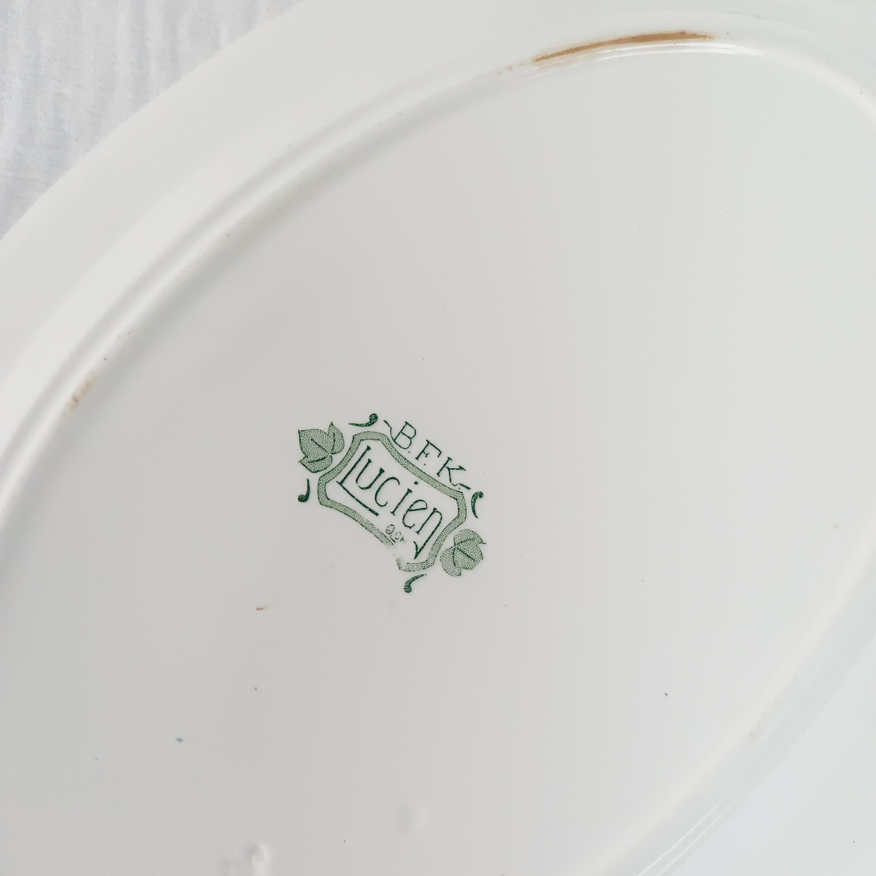 Oval iron earth dish, BFK