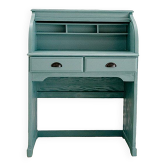 School curtain desk