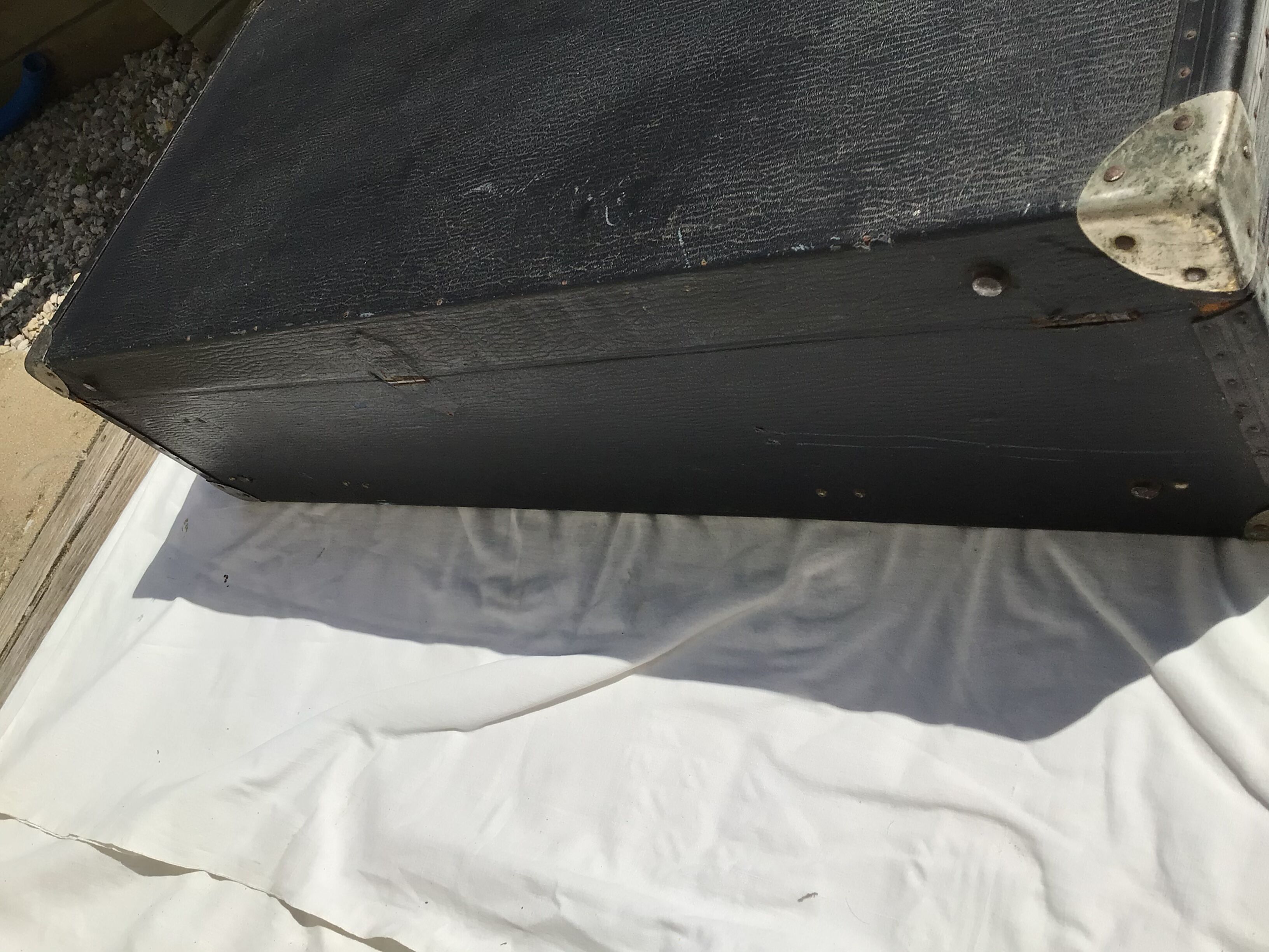 XXL wood trunk case