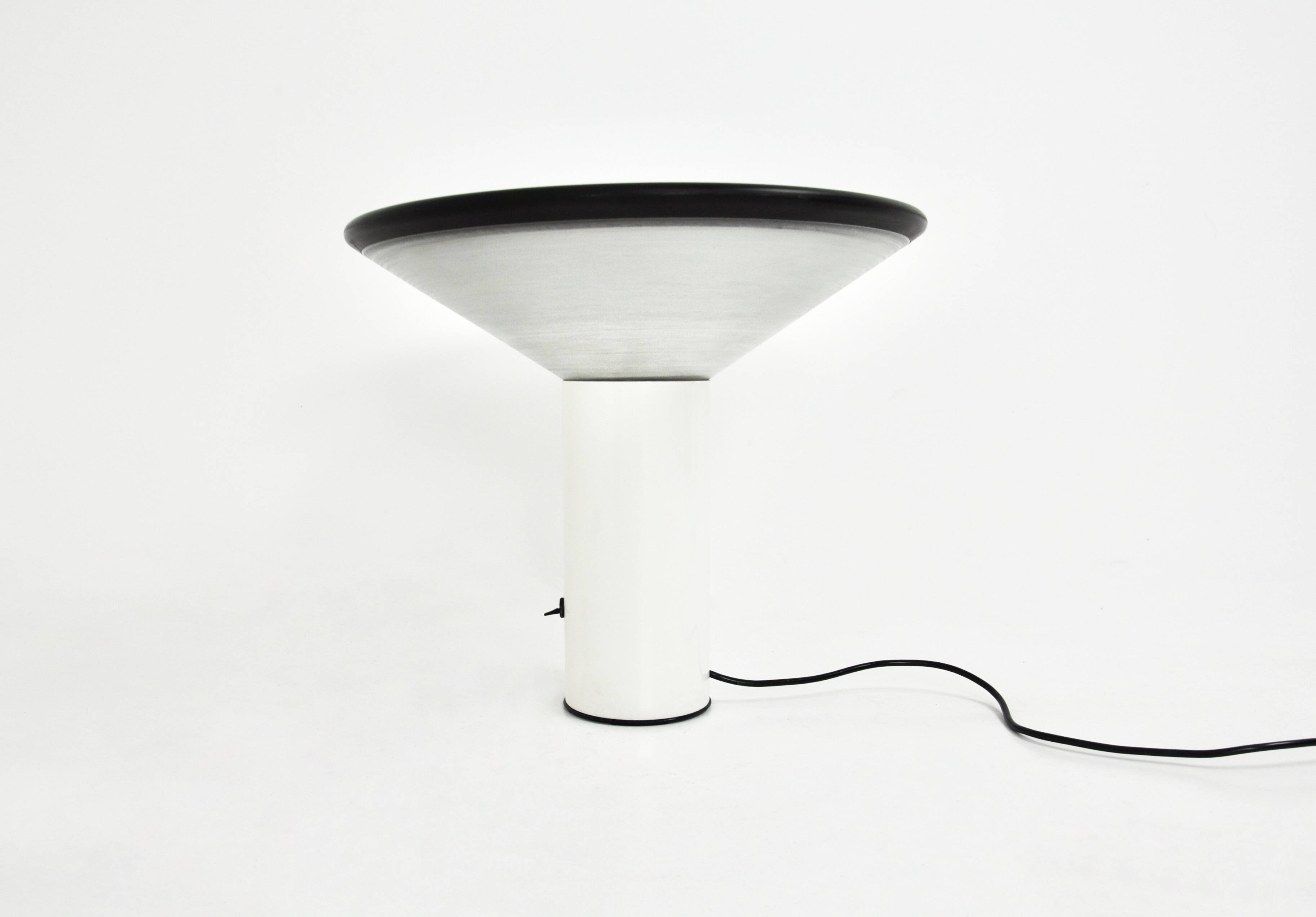 “Noa” table lamp by Gianfranco Frattini for Luci Italia, 1980s