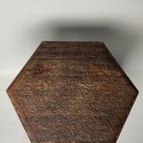 Table d’appoint 19ème siècle Birman sculpté à la main