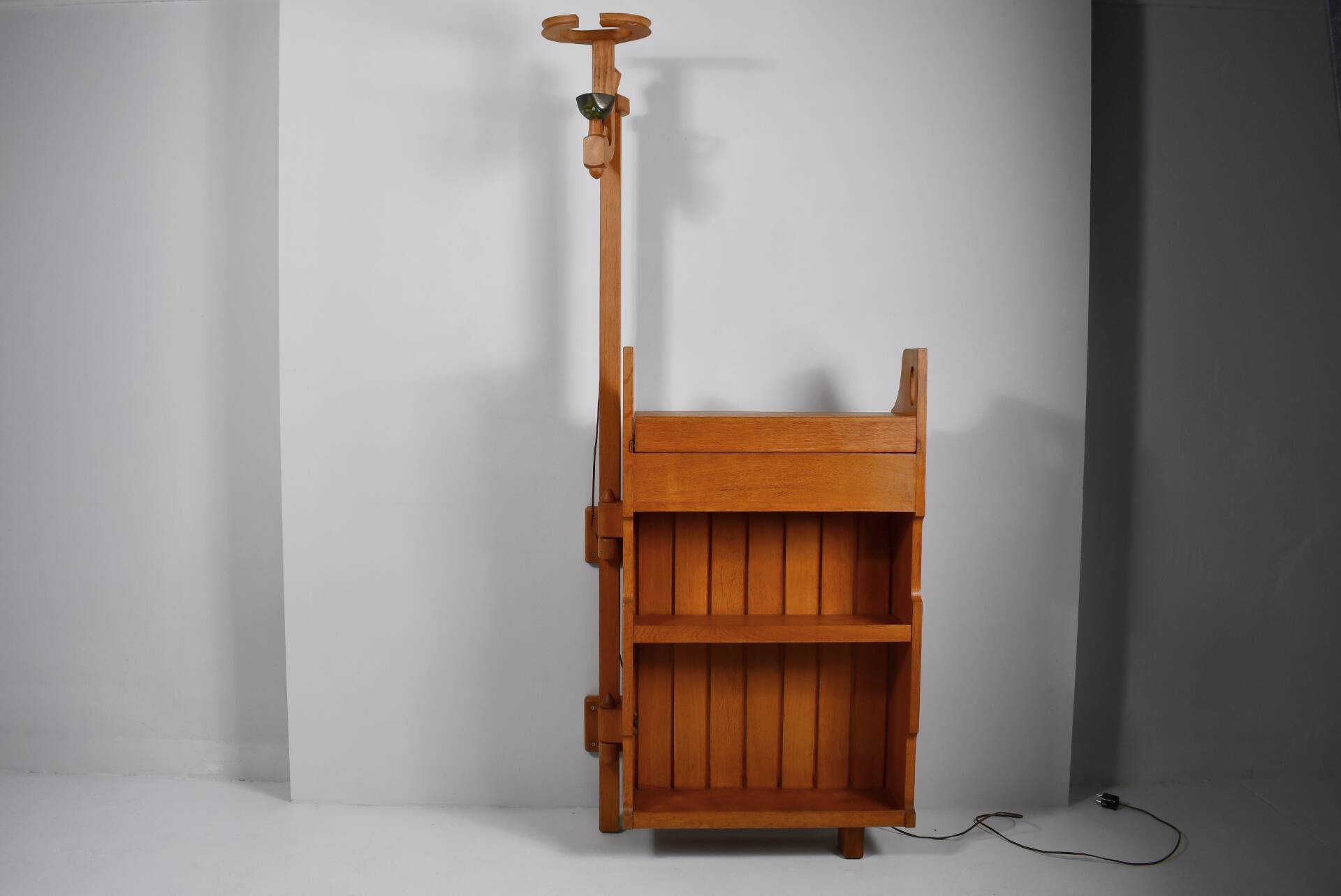 Guillerme et Chambron bar with standing lamp by Votre Maison.