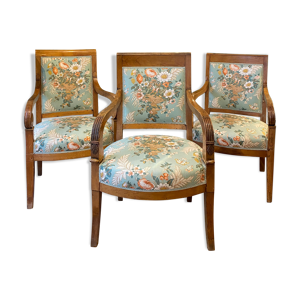 suite de trois fauteuils