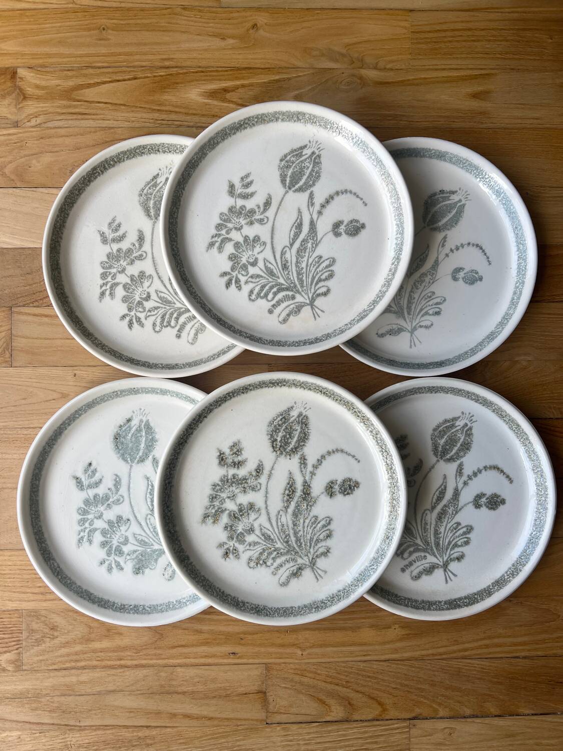 Ceramic plates
