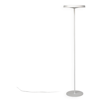 Daniel Kubler ‘disk’ floorlamp for Belux