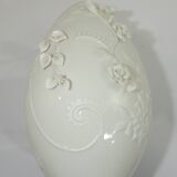 Slush porcelain vase / vintage