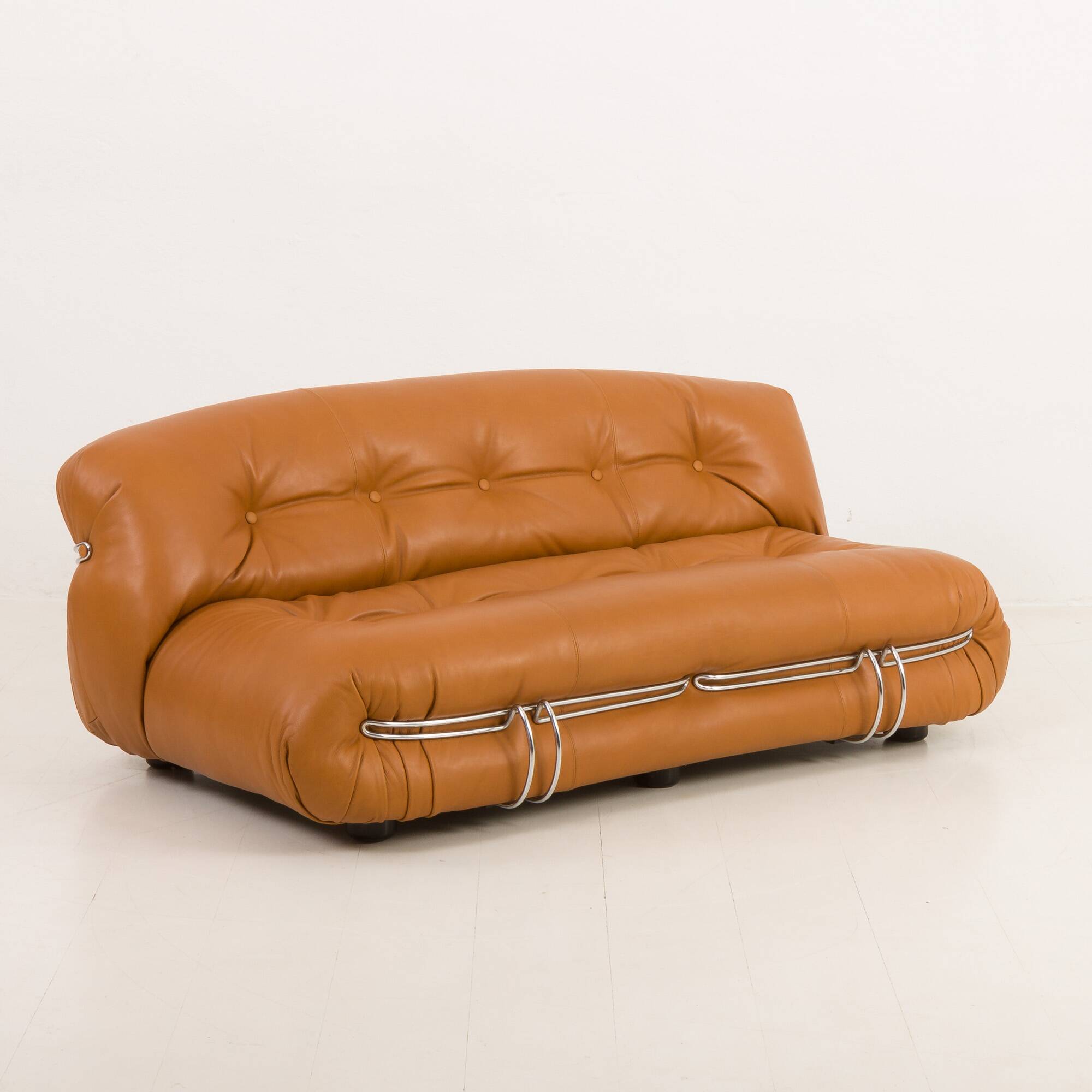 Canapé Soriana d'Afra et Tobia Scarpa pour Cassina, en aniline entièrement naturelle