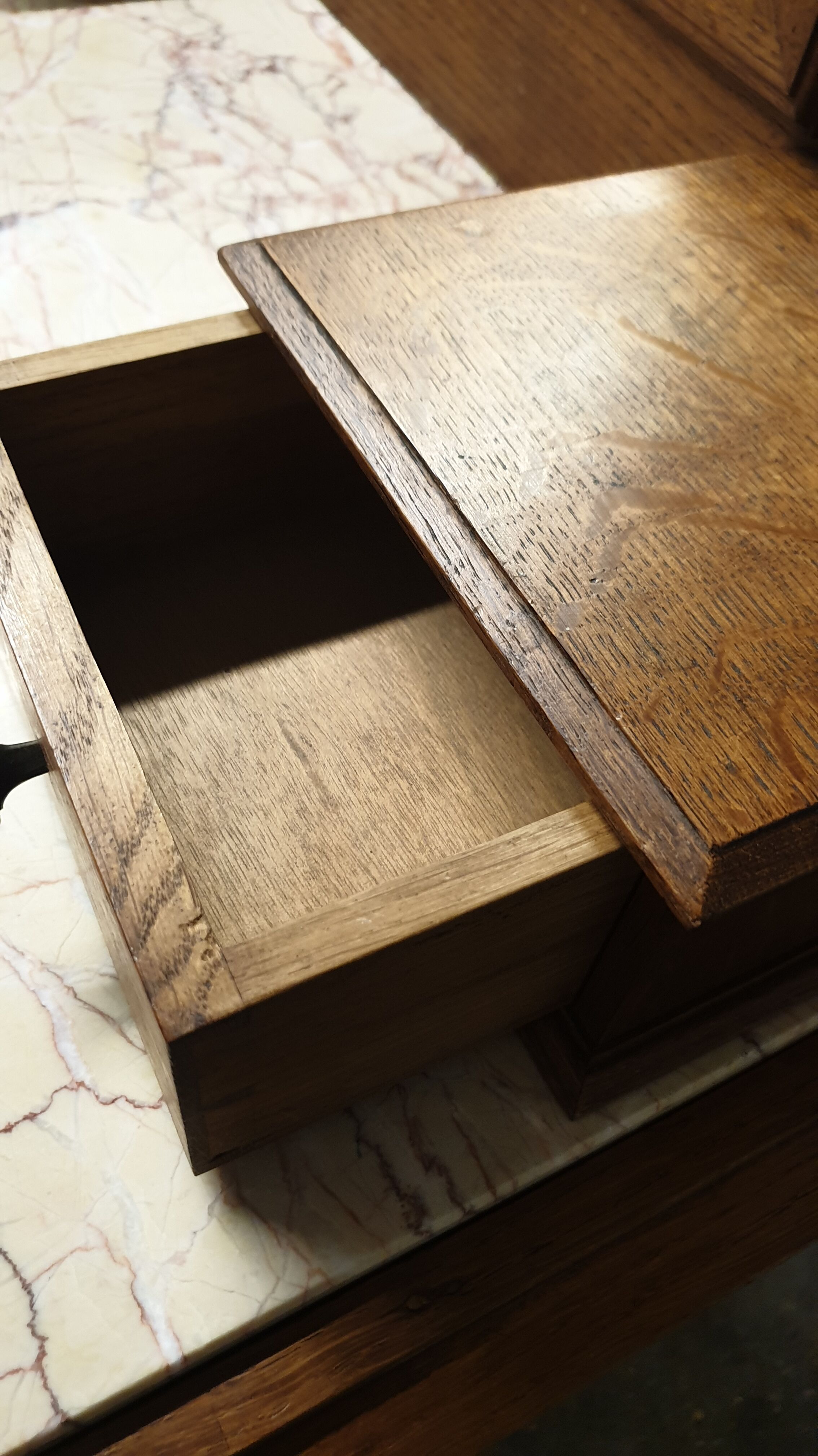 Period art nouveau hairdresser