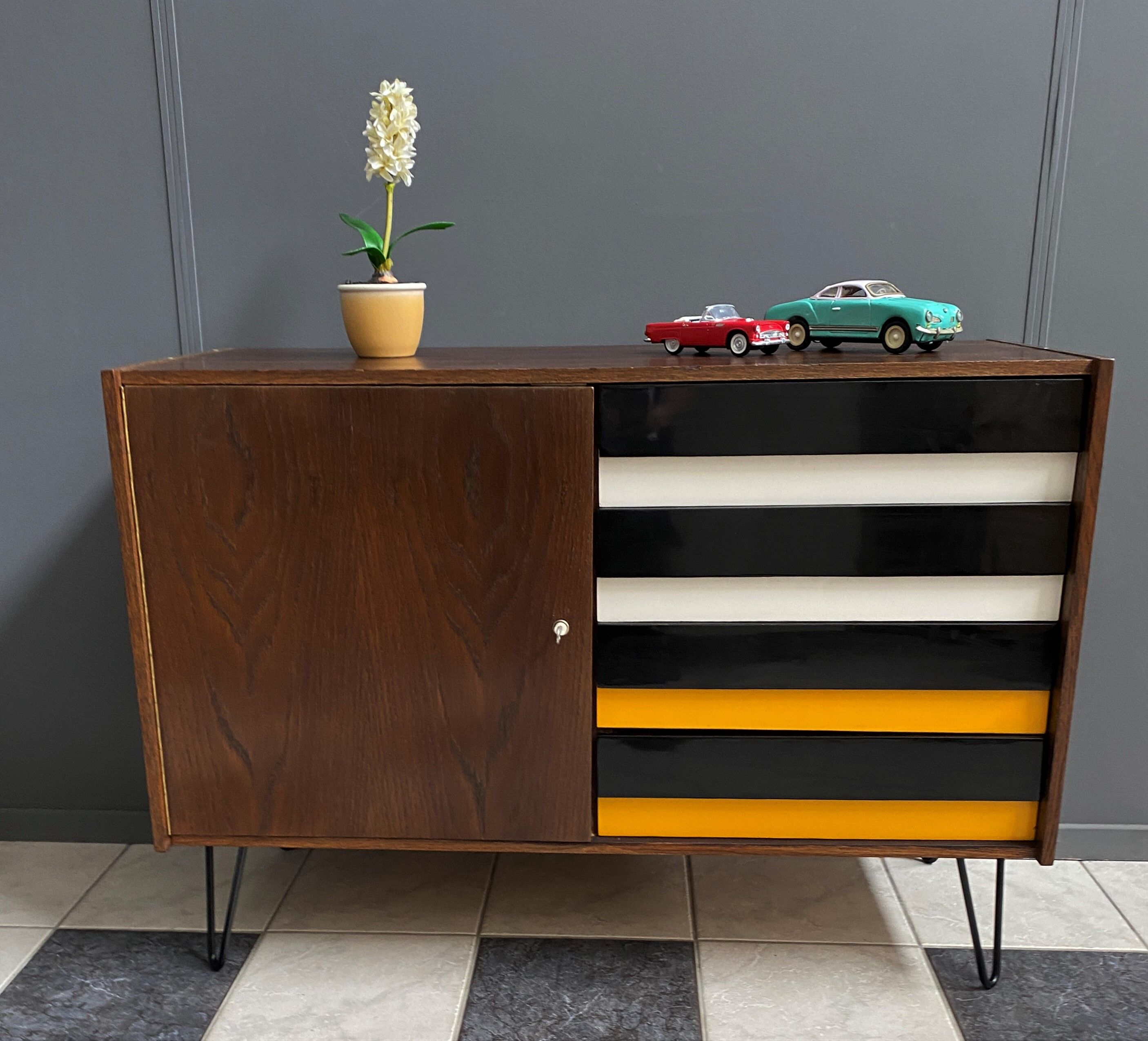 Jiri Jiroutek sideboard model U458 1960s
