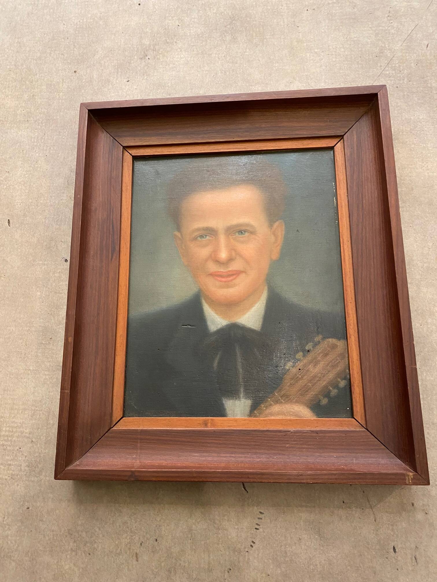 PORTRAIT OF A MAN AND HIS GUITAR OIL PAINTING 1940S