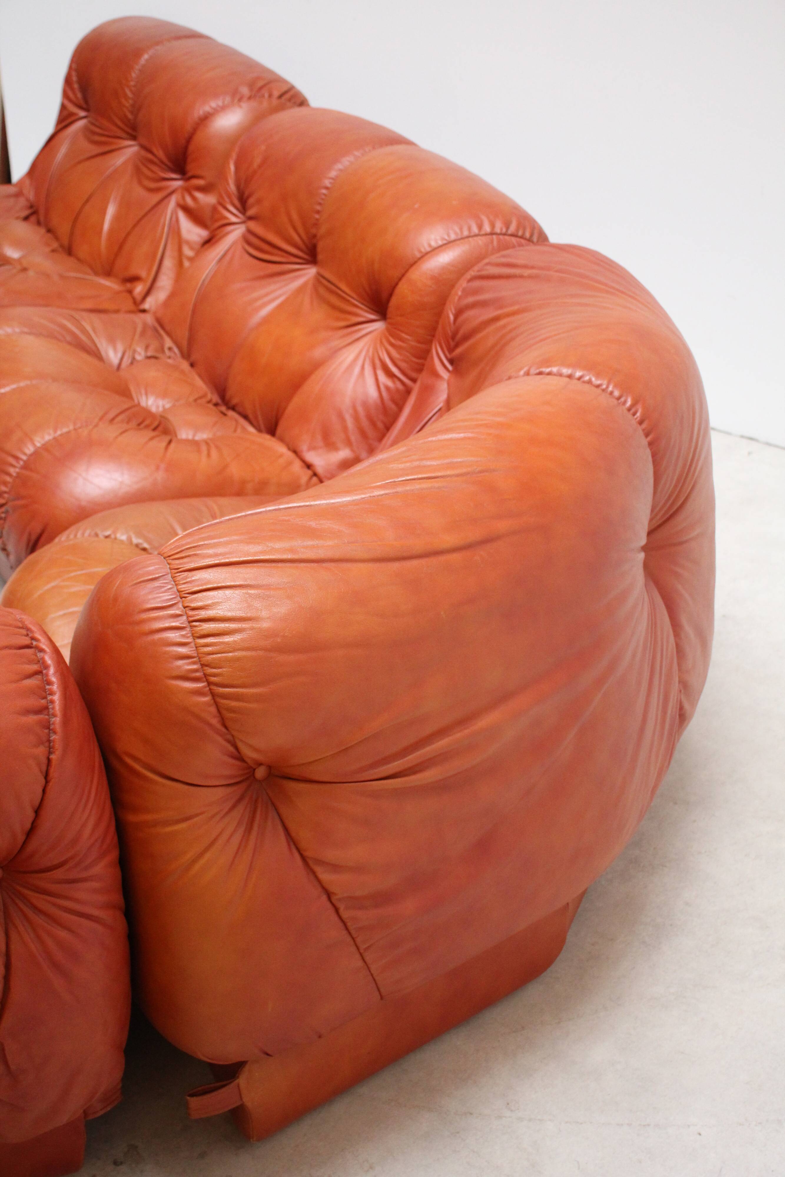 Modular sofa Nuvolone by Rino Maturi 1970
