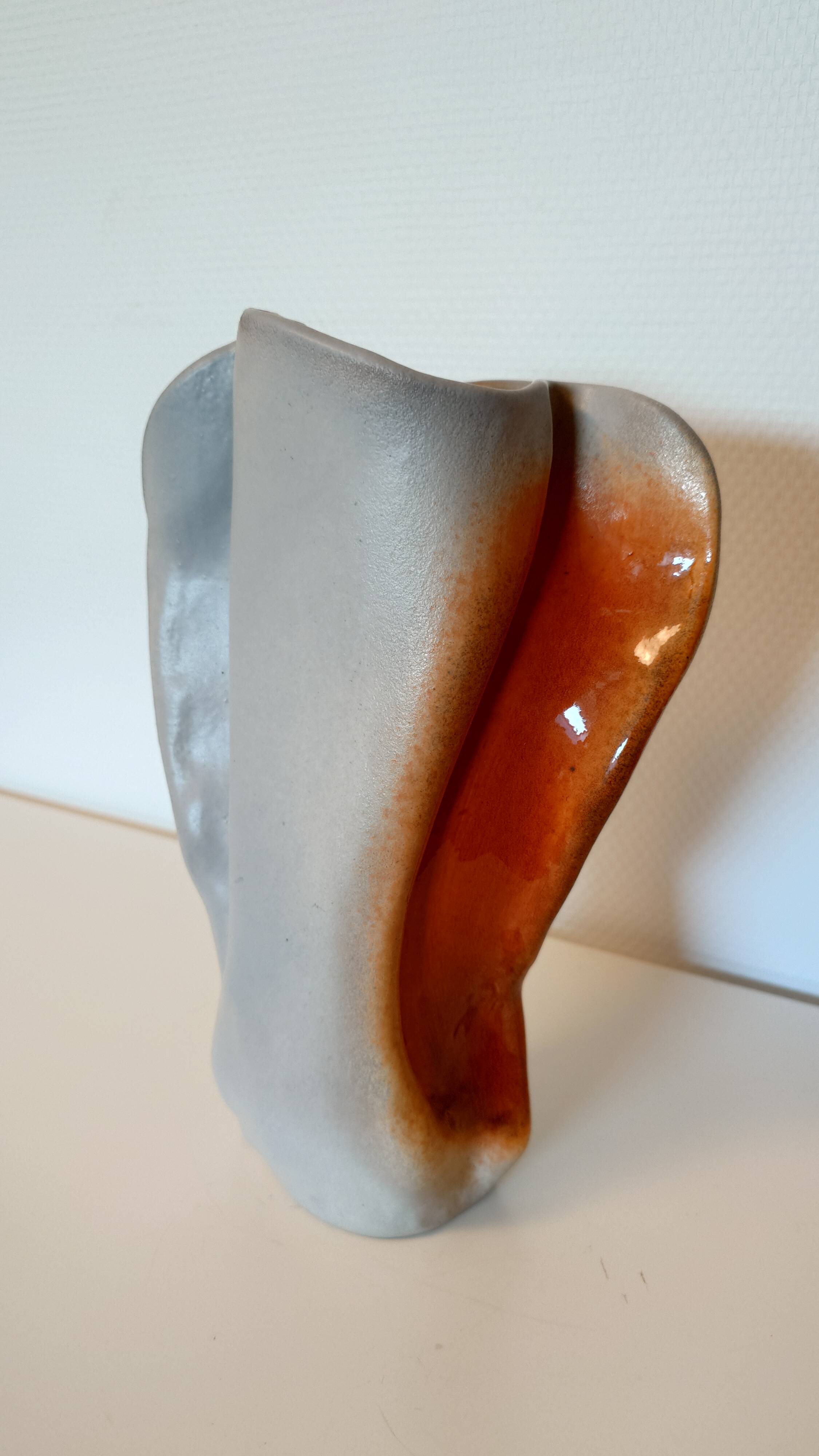 Vase Max Idlas – signed ceramic, sculptural design – unique piece – 30 cm