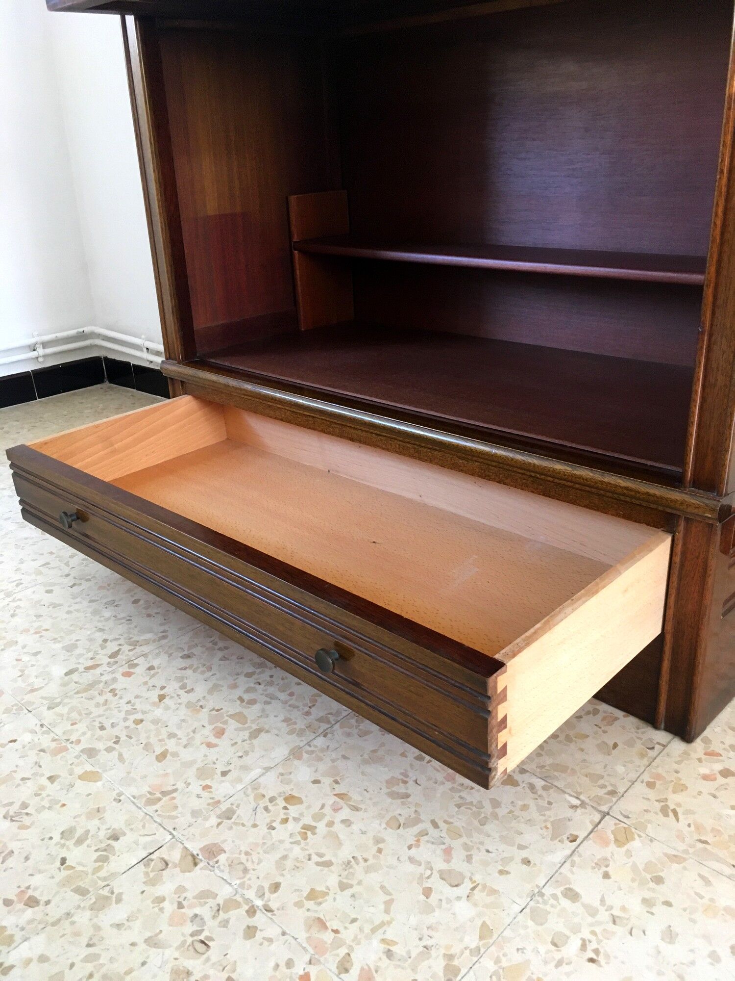 Vintage MD Library 50s