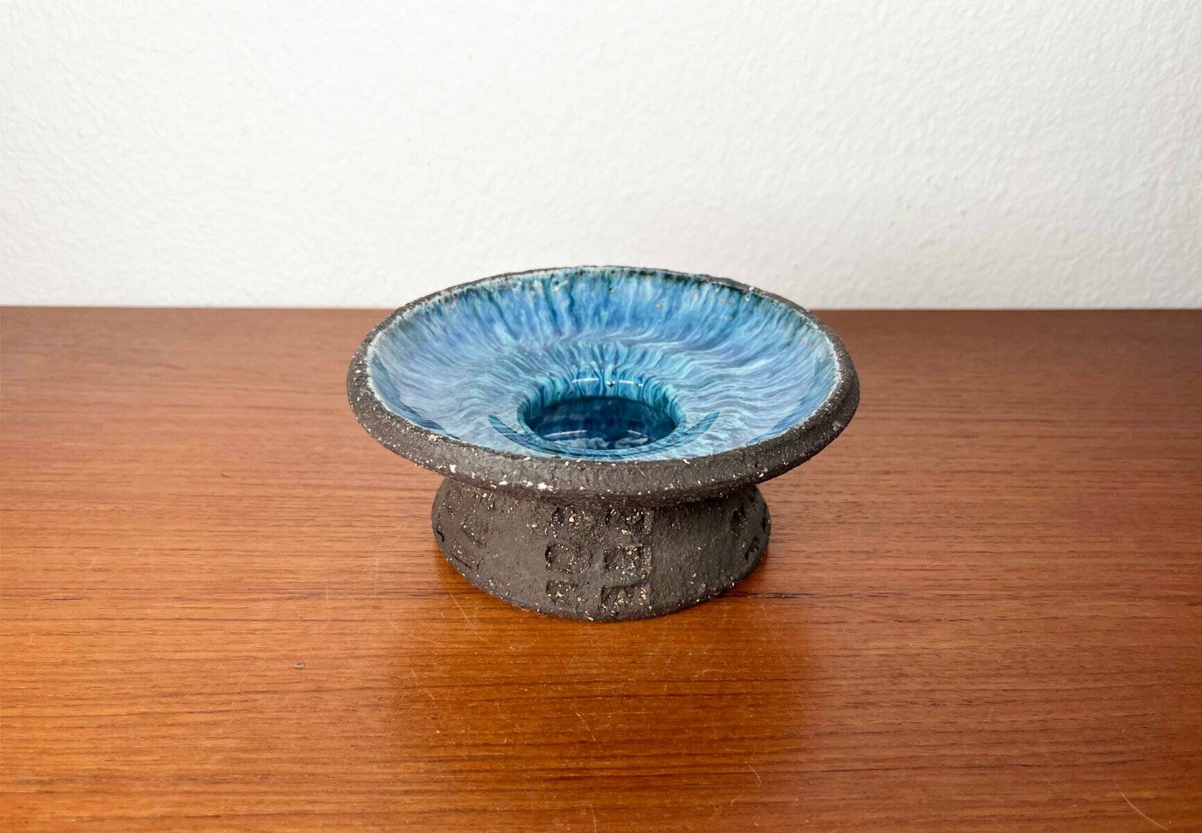 Mid-century modern pottery candlestick by Else and Henry Nielsen for Henri Keramik, 1960s.