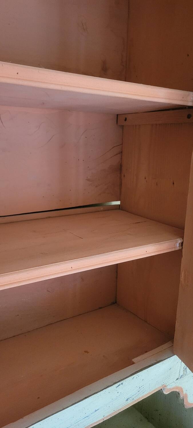 Vaisselier en bois vintage