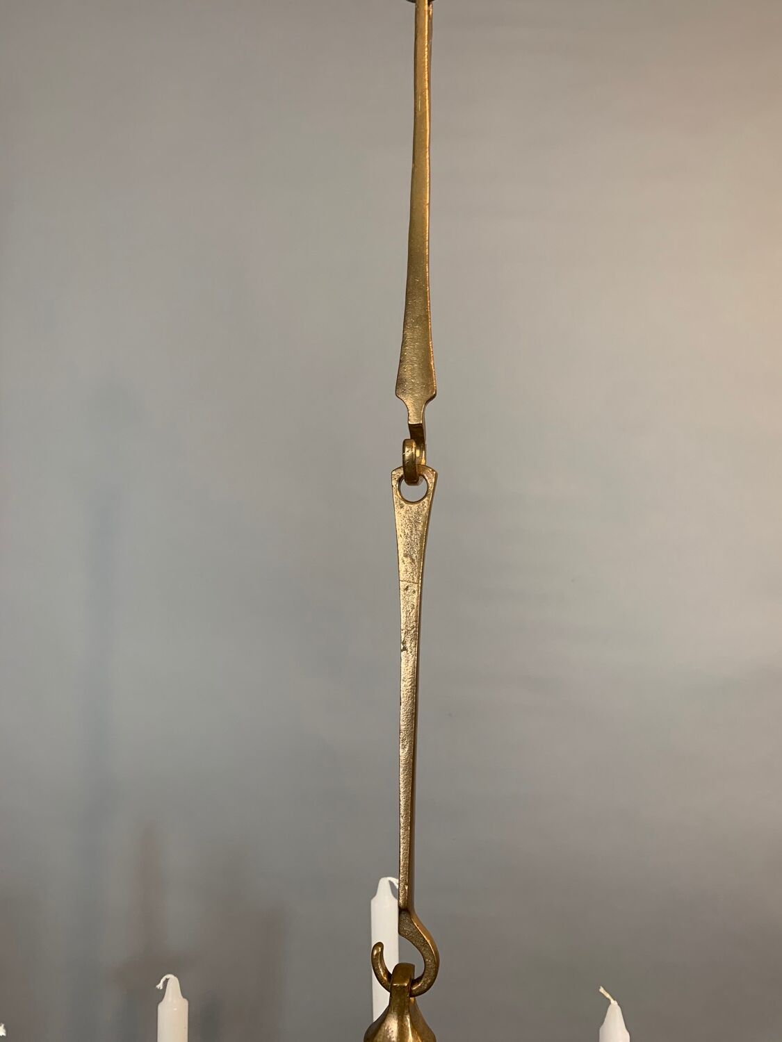 Lustre conçu par Michael Harjes et produit par Harjes Metalkunst en Allemagne