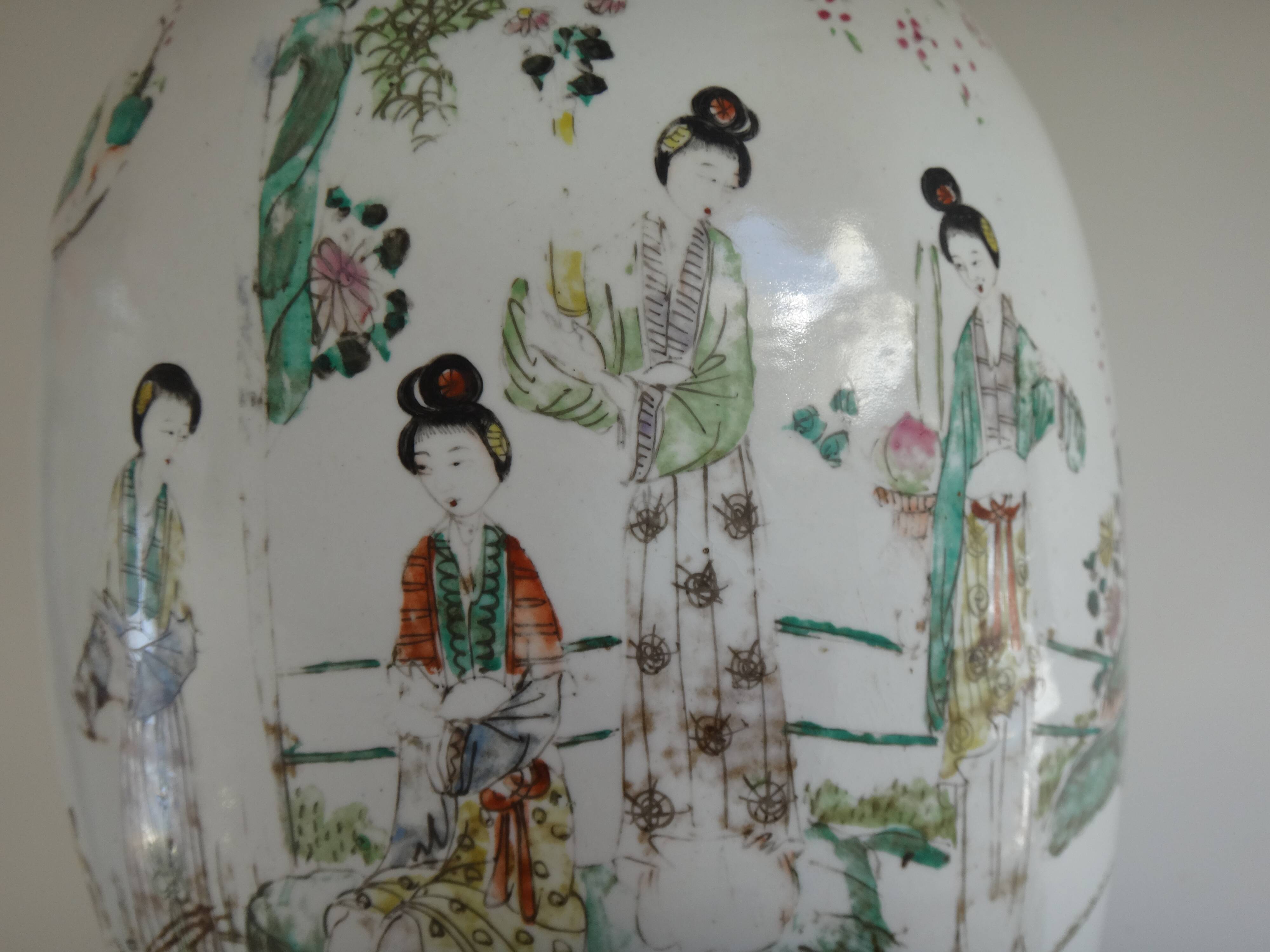 Large ceramic vase Chinese women palace stage, China early 20th 46cm