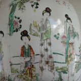 Large ceramic vase Chinese women palace stage, China early 20th 46cm