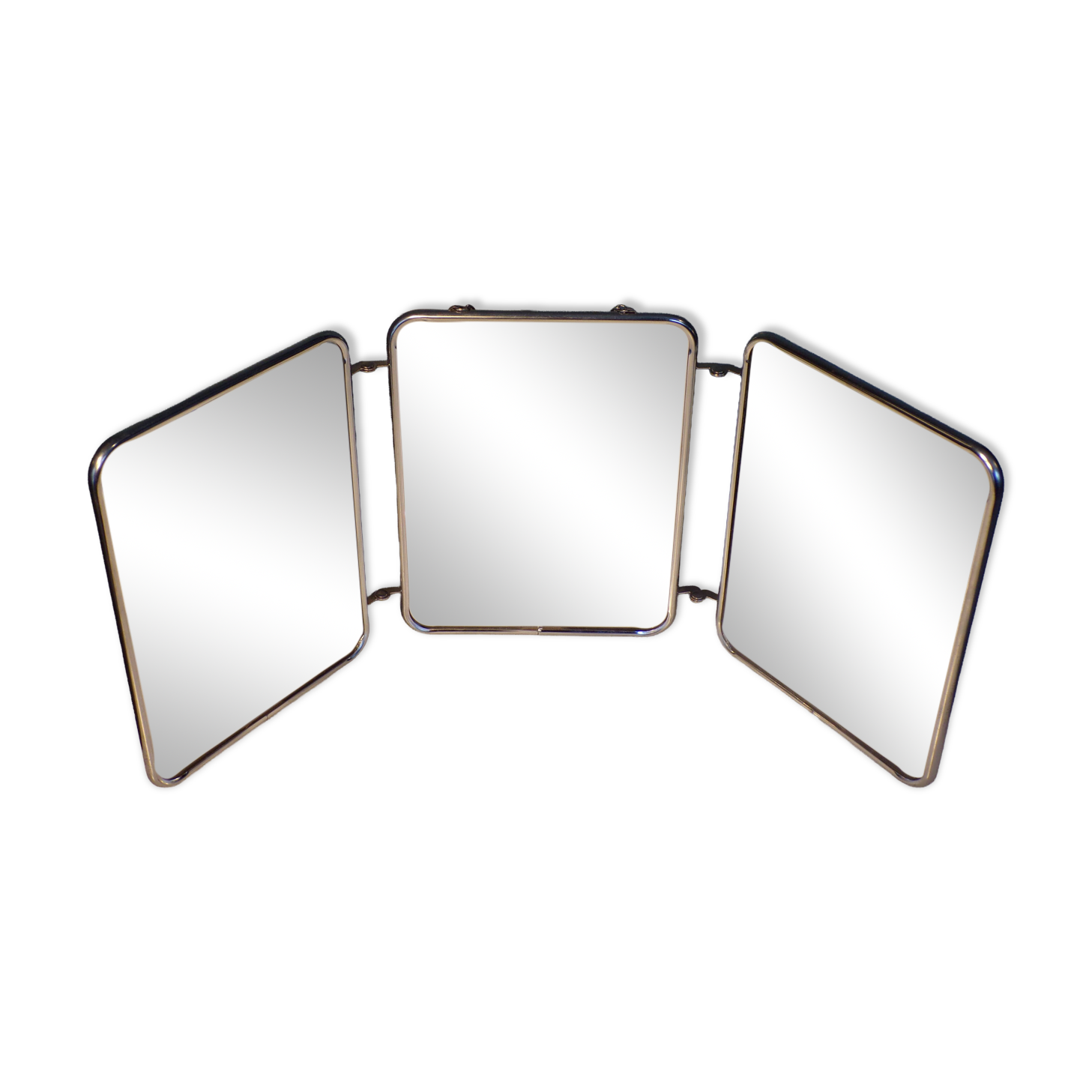 Triptych mirror with chain.