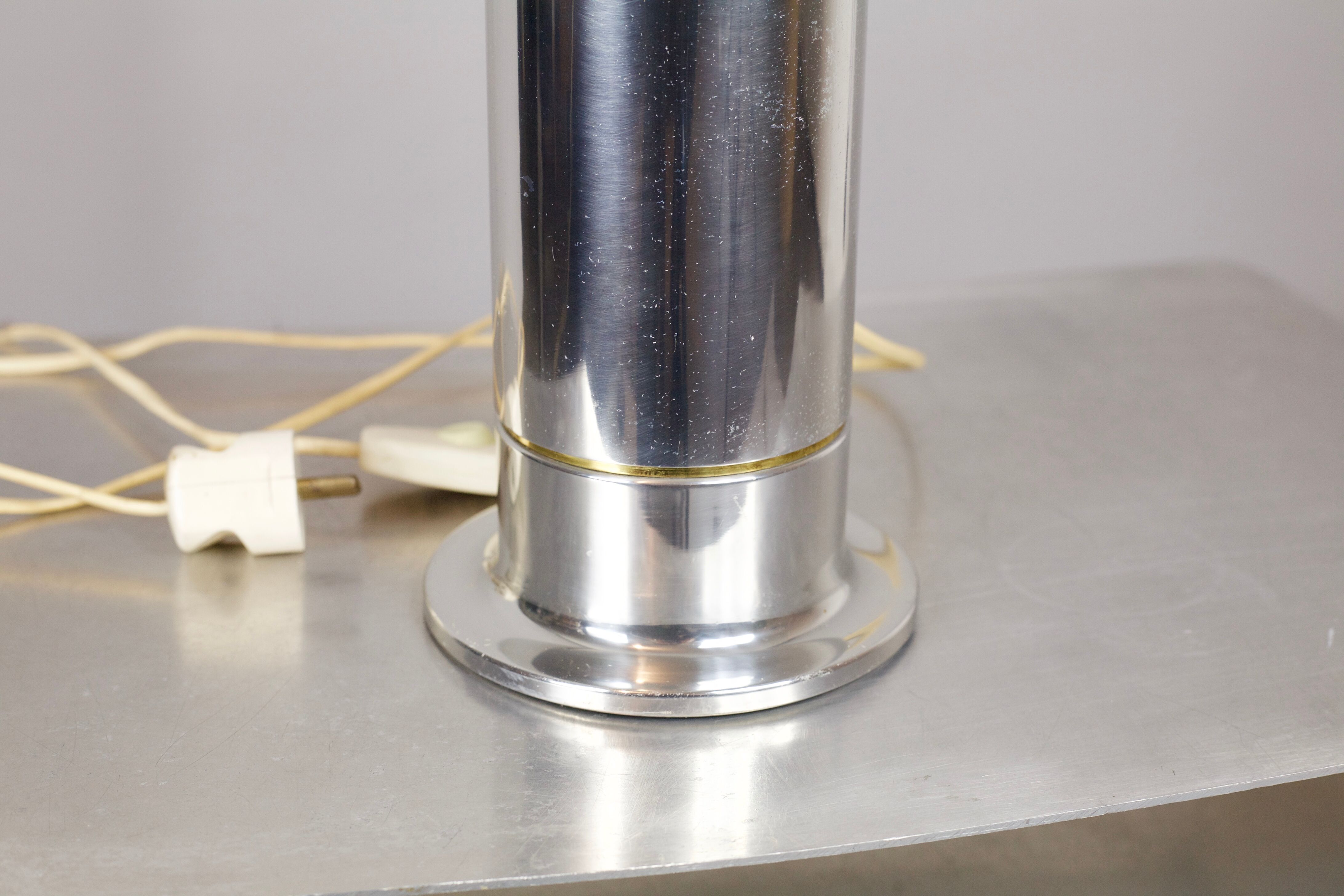 Hans-Agne Jakobsson table lamp in chromed steel and brass, Sweden, 1960