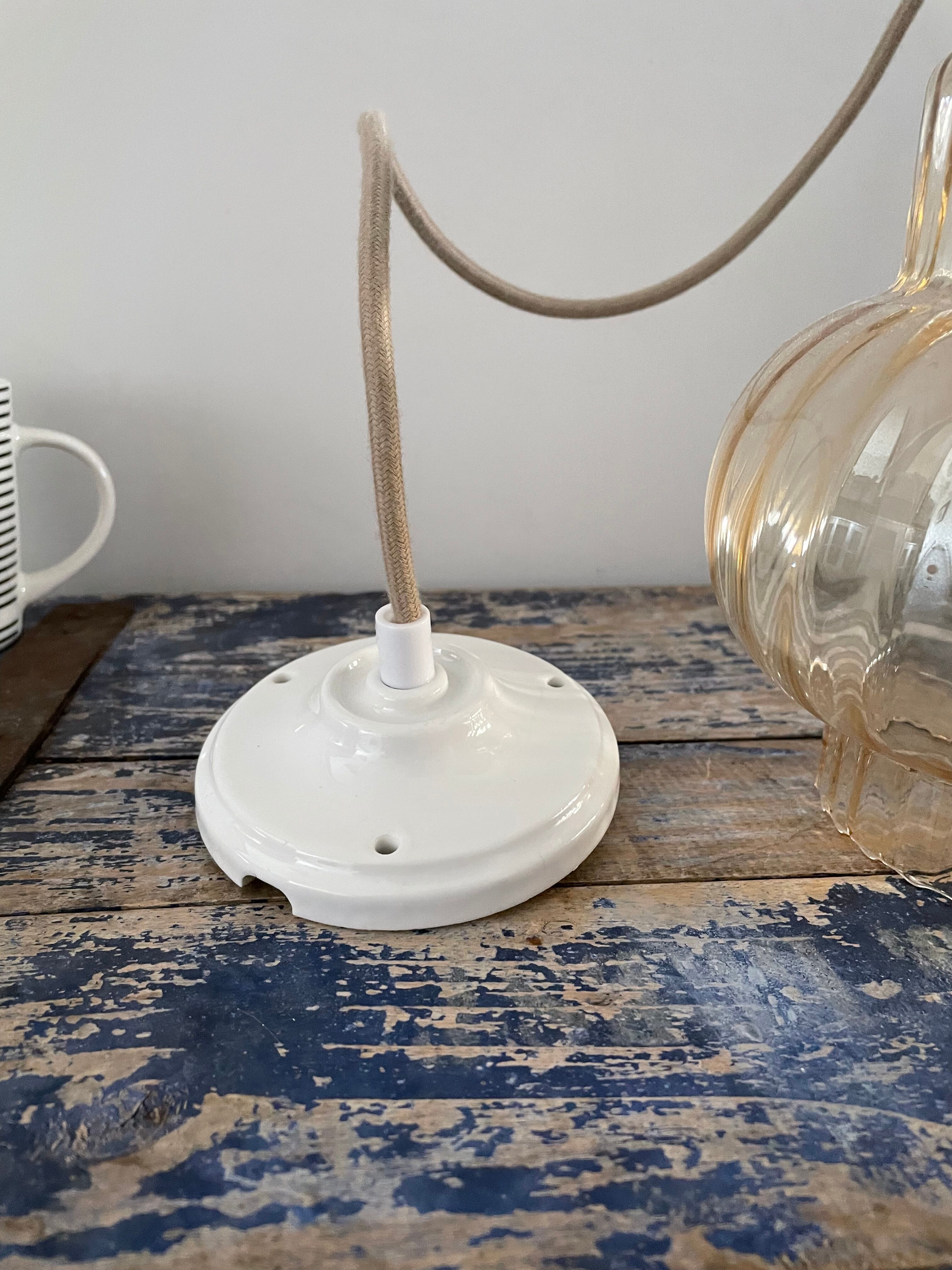 Vintage gold pendant lamp