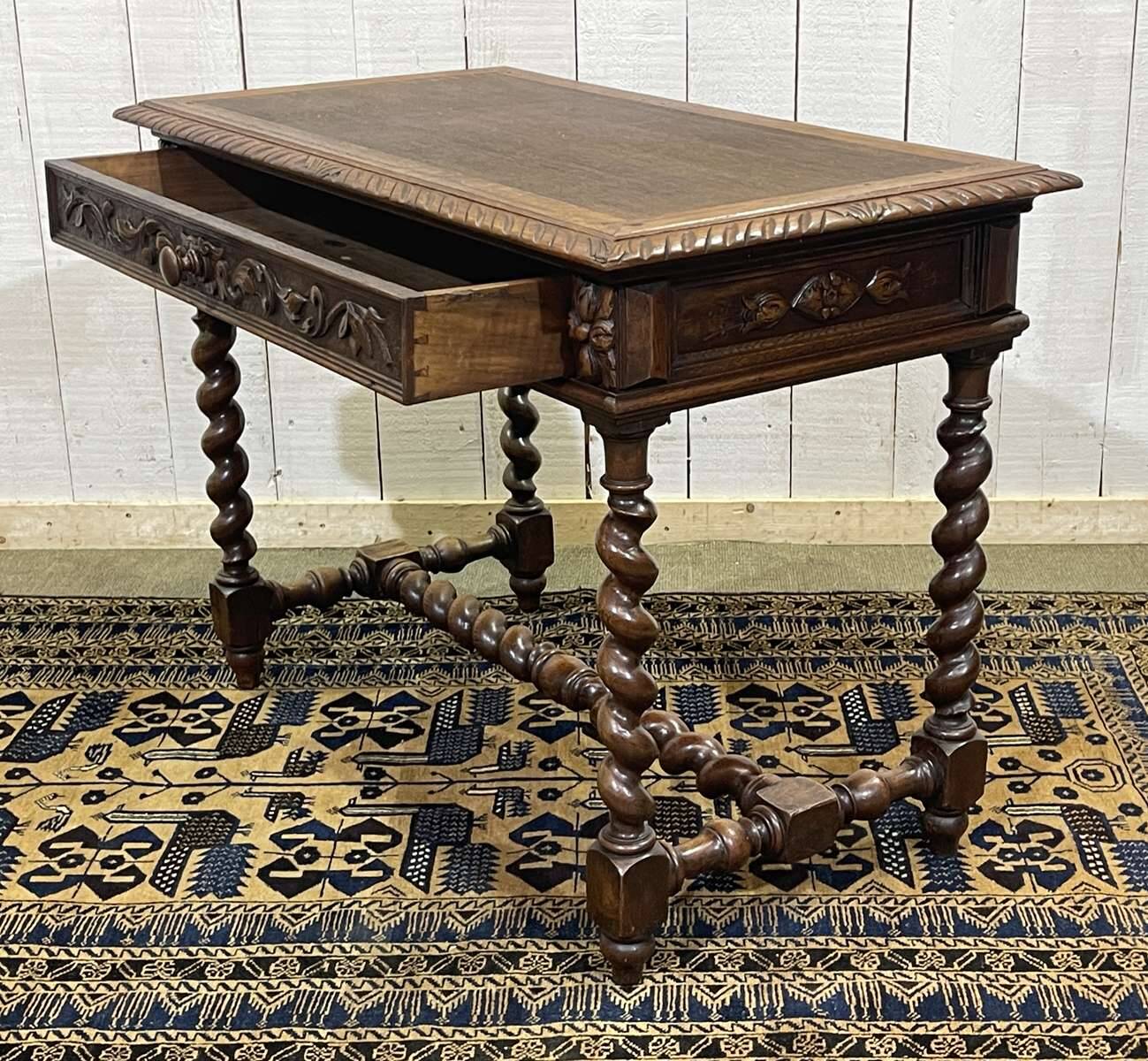Henry II oak desk table from the early 20th century