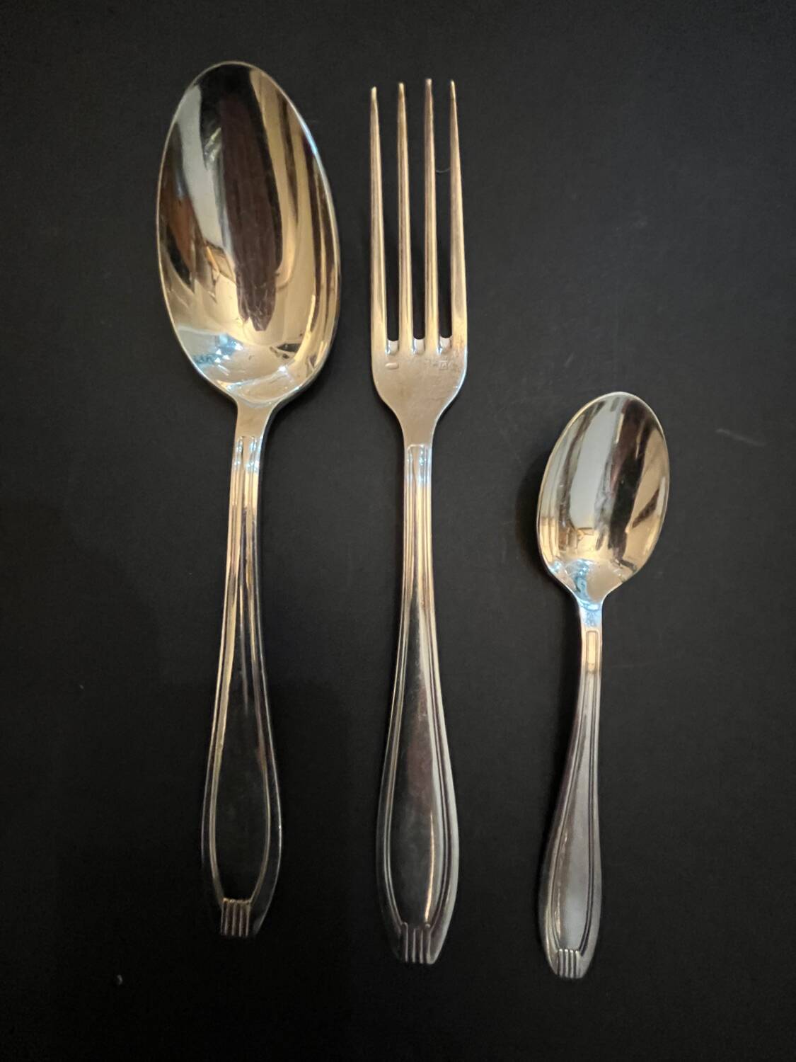 Frionnet silver plated cutlery set (37 pieces)