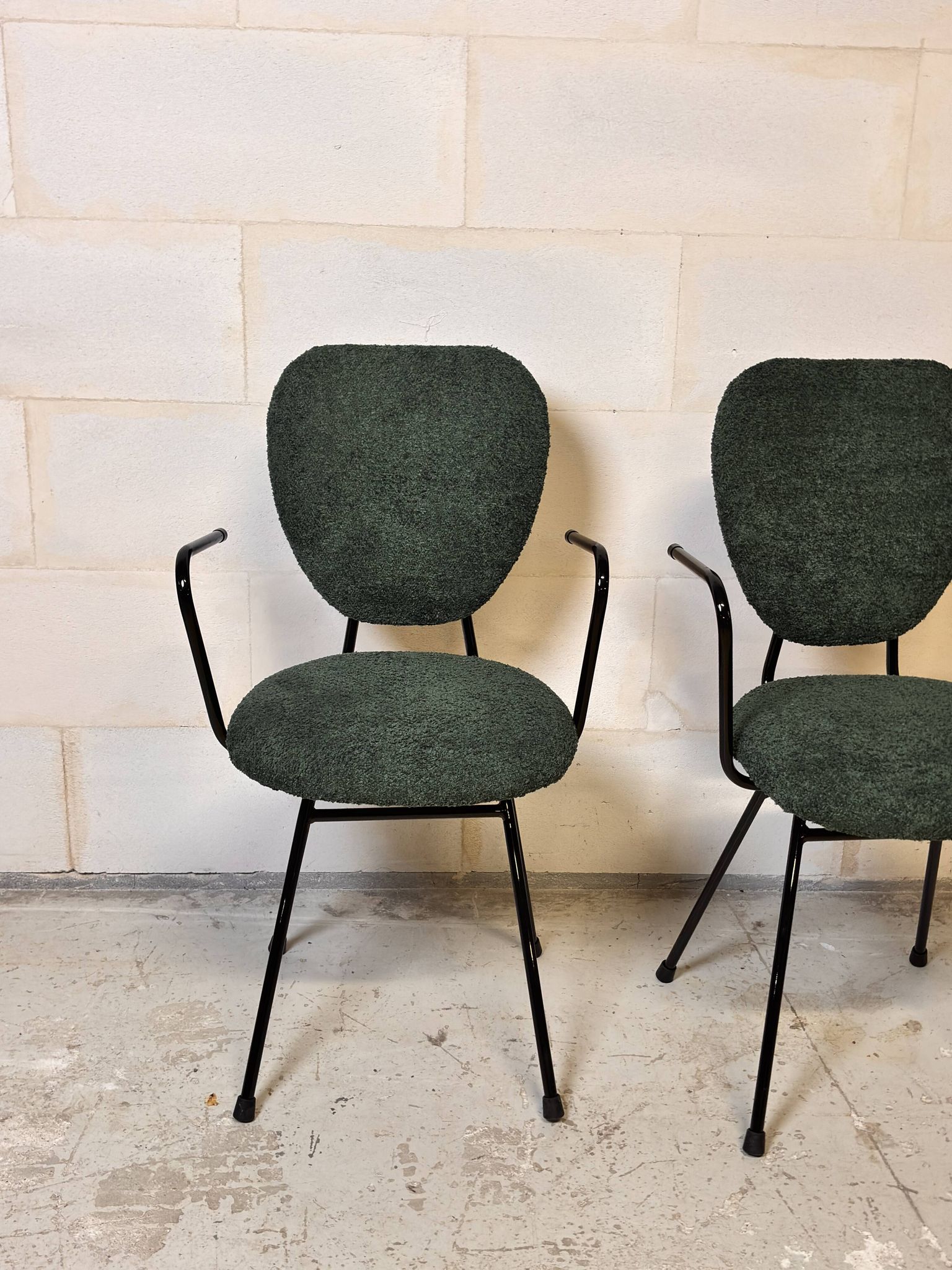 Paire de chaises avec accoudoirs  Jacques Hitier I Années 1950
