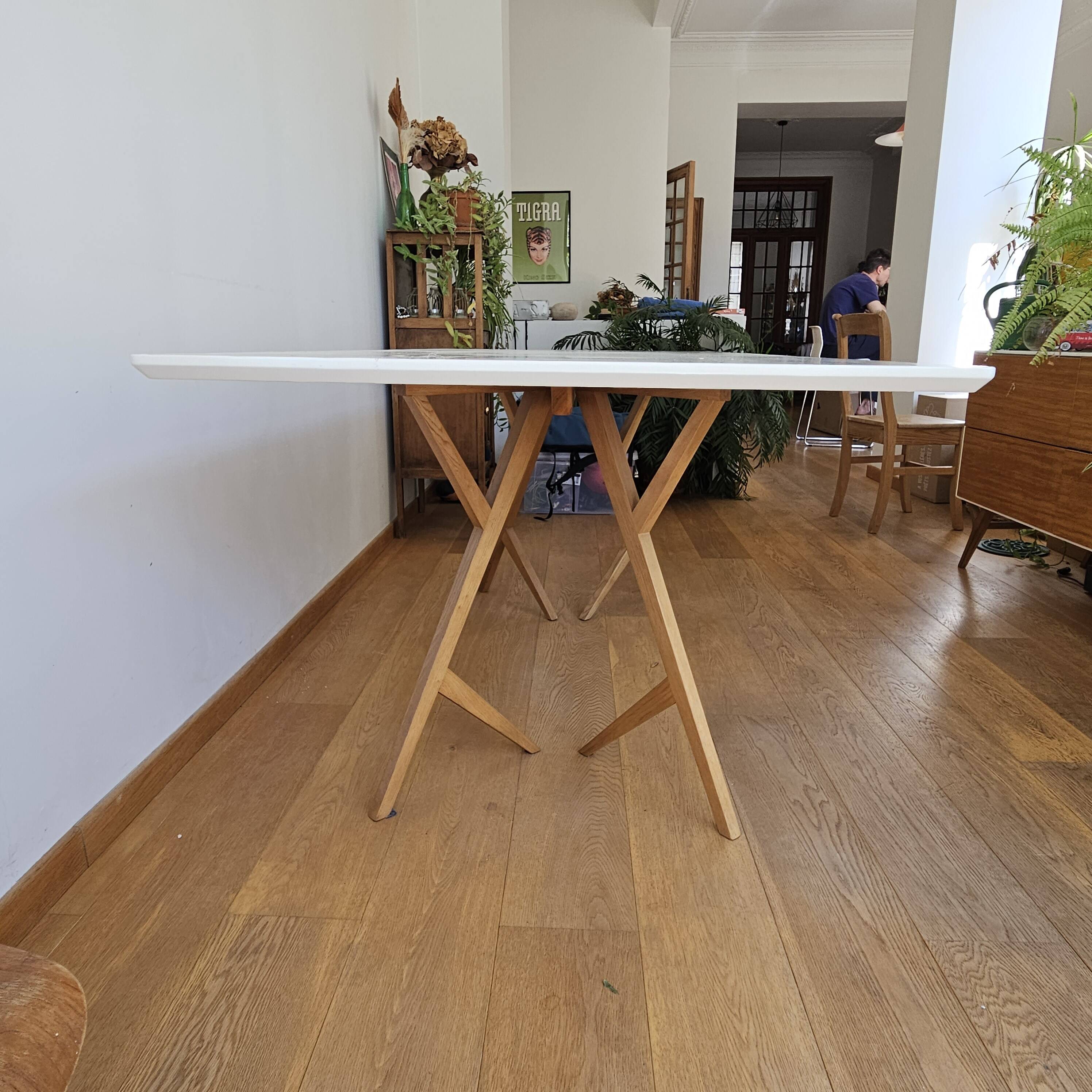 Vintage design table (Style Ouelette X Etch&Bolts) + Chairs