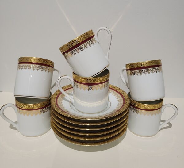 6 tasses à café signées ''Jammet Seignolles