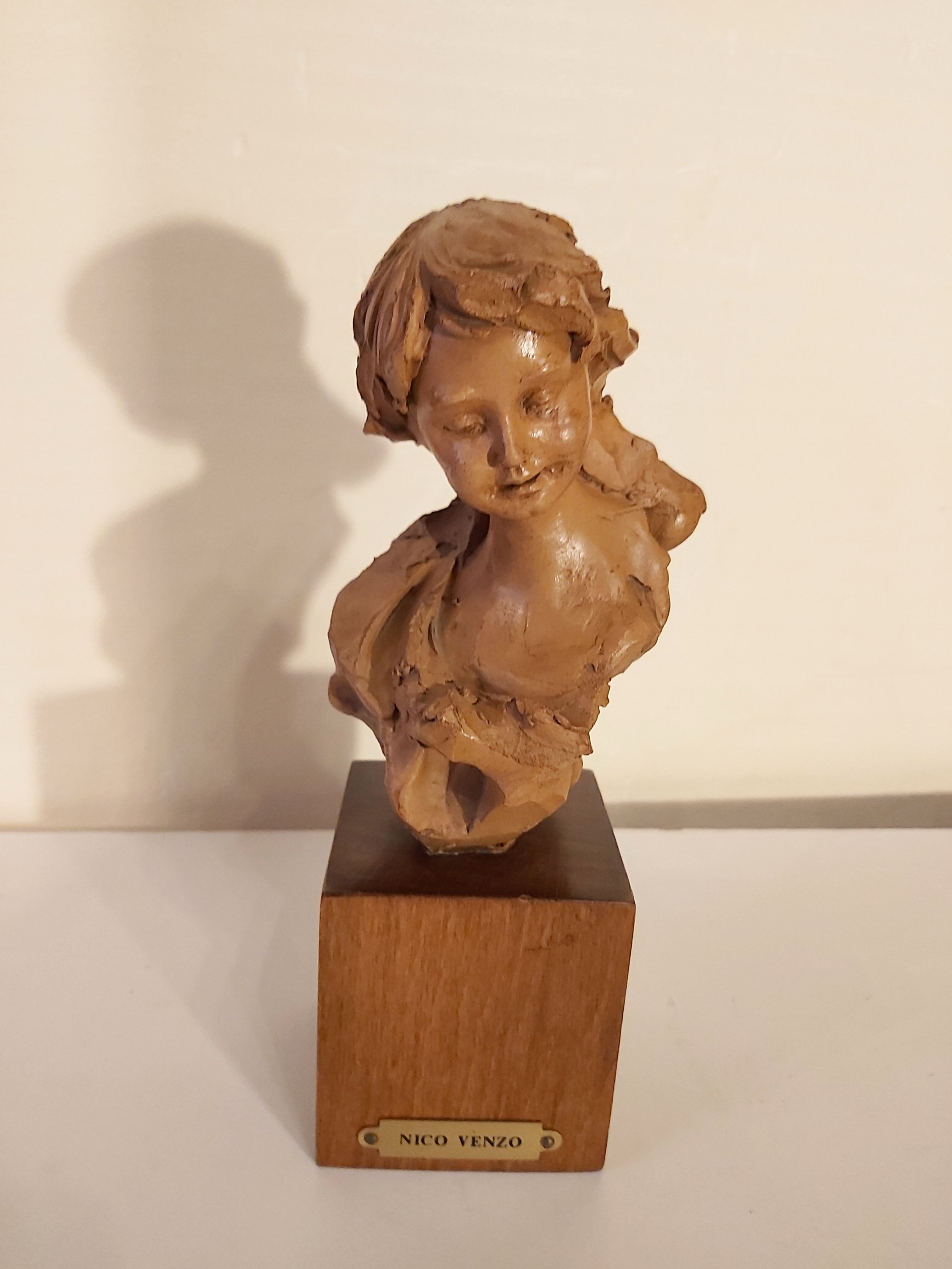 Bust girl in terracotta Nico Venzo
