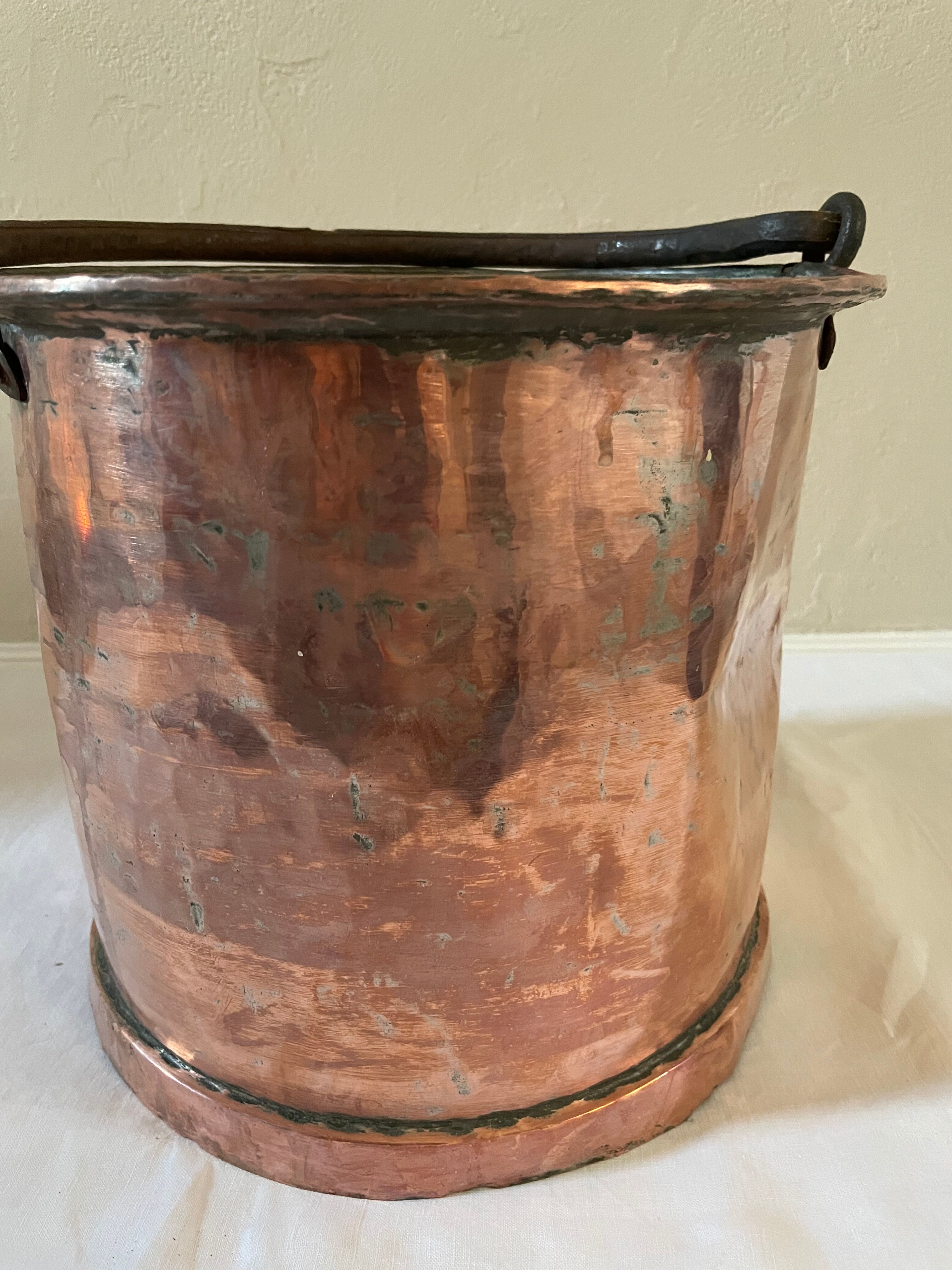 Red copper cauldron
