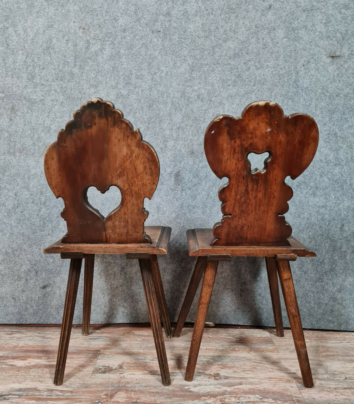 Set of chairs called Sgabello Renaissance style in solid walnut around 1850