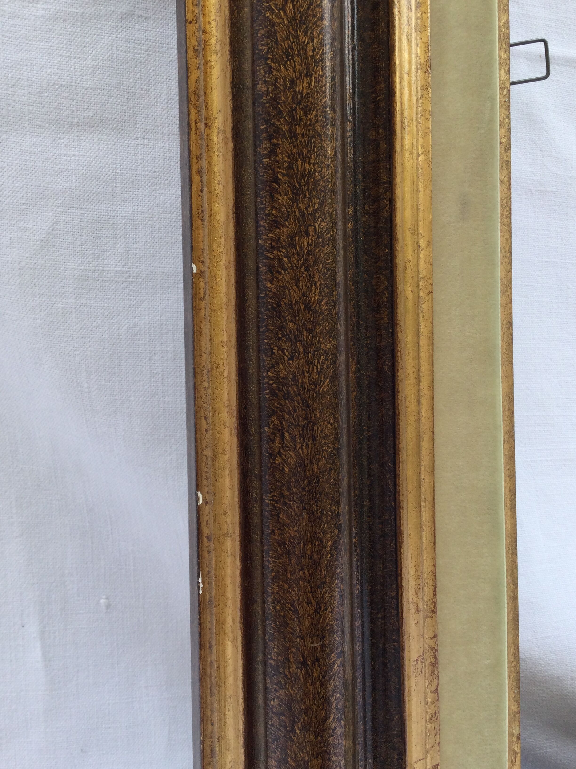 Gilded wooden frame and fabric