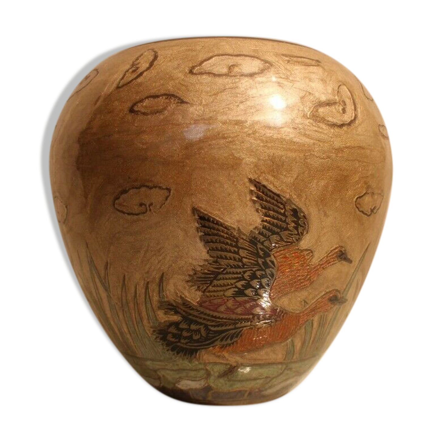 Vase en bronze laiton à décor émaillé indo-persan aux oiseaux