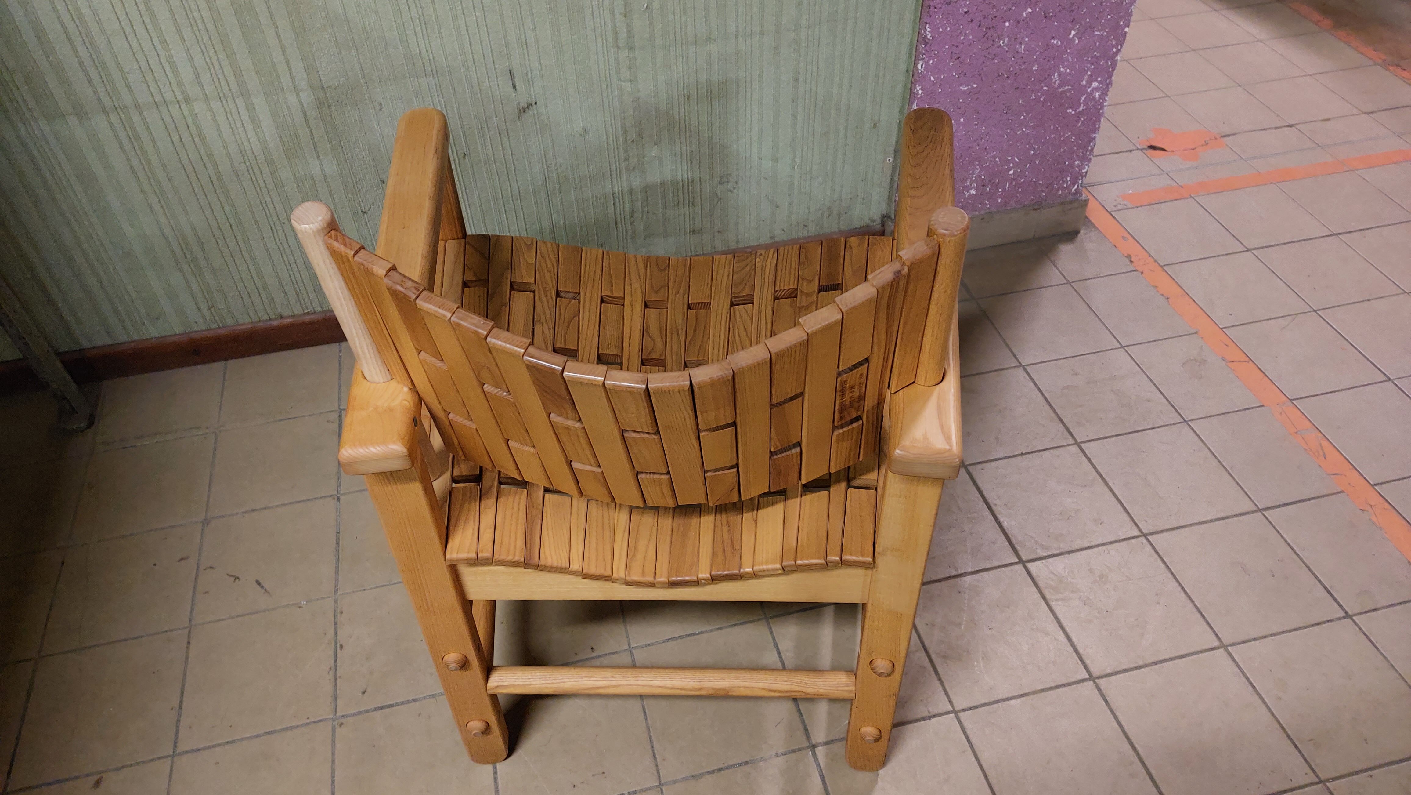 Fan armchair in Scandinavian style locust