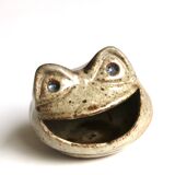 Ceramic ashtray by Annie Maume, frog head, 1960s.