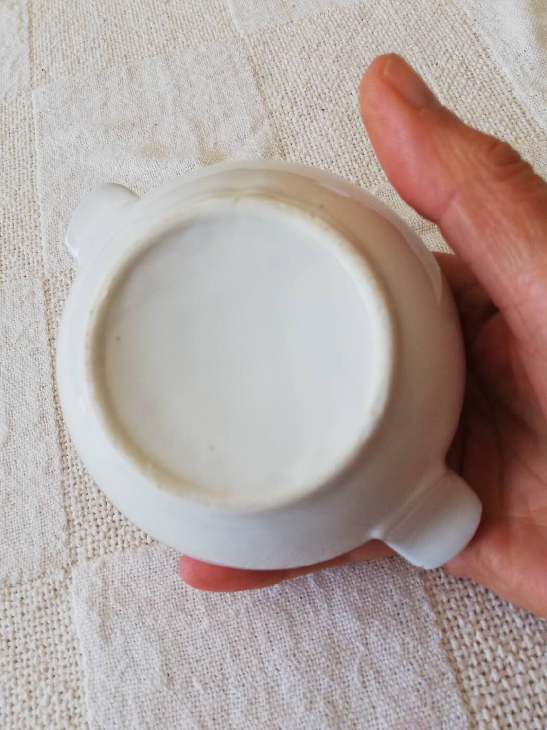 Vintage dinner set: soup tureen and two small plates