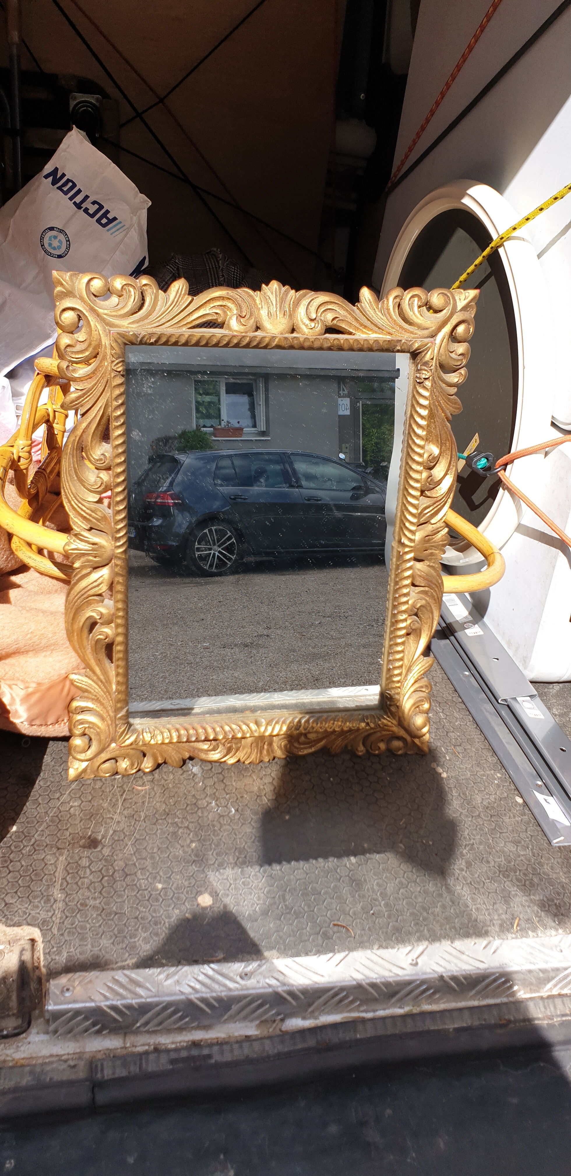 Classic golden neo mirror