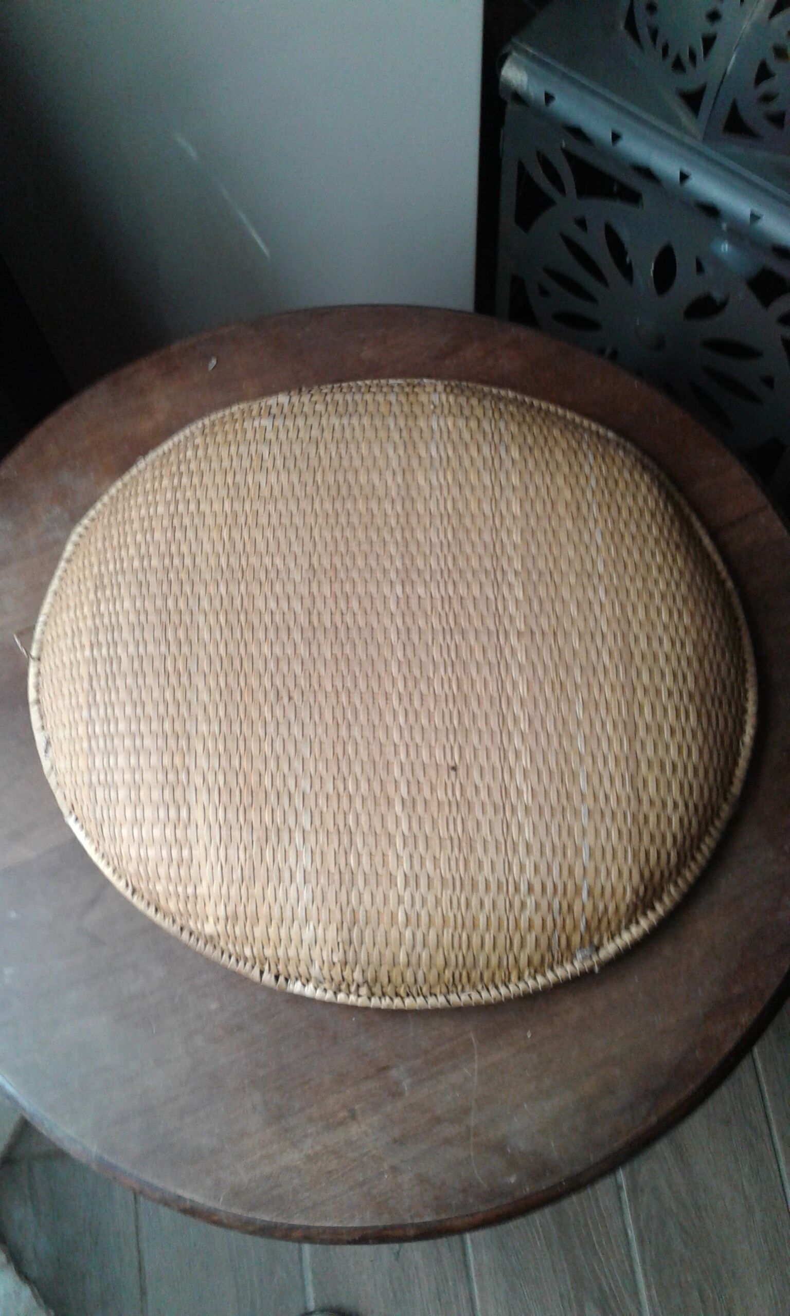 African braid basket mural