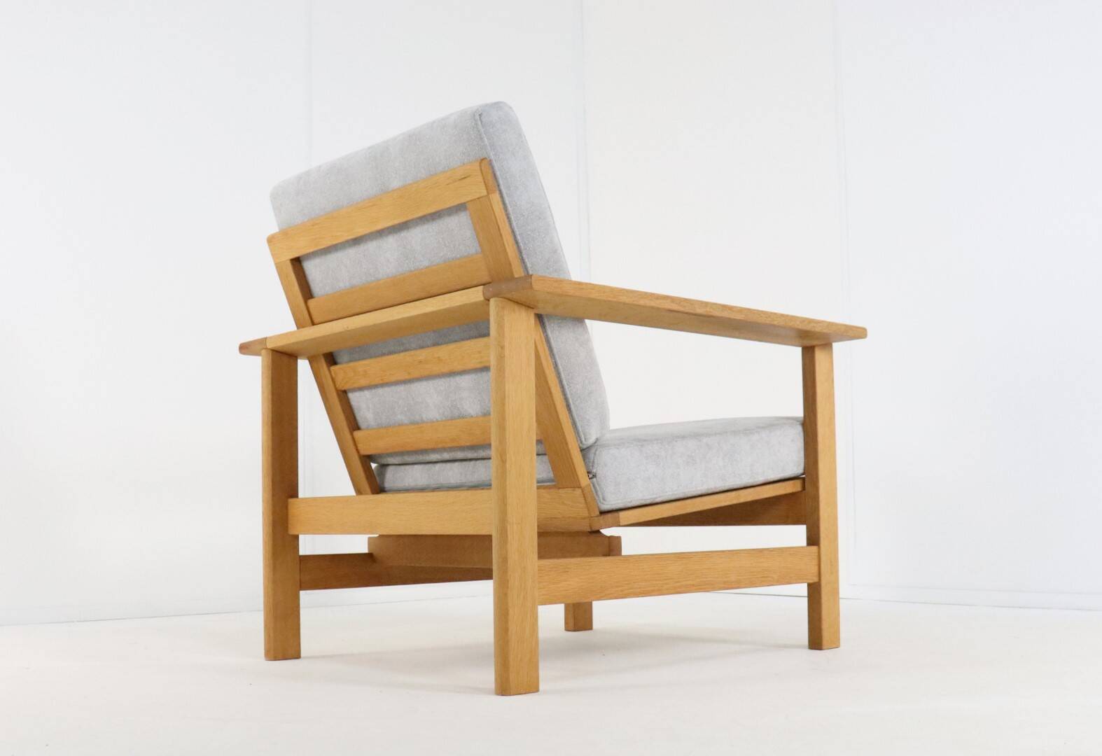 Søren Holst for Frederica Stolefabrik armchair fashion 2551 | 2 pieces in s