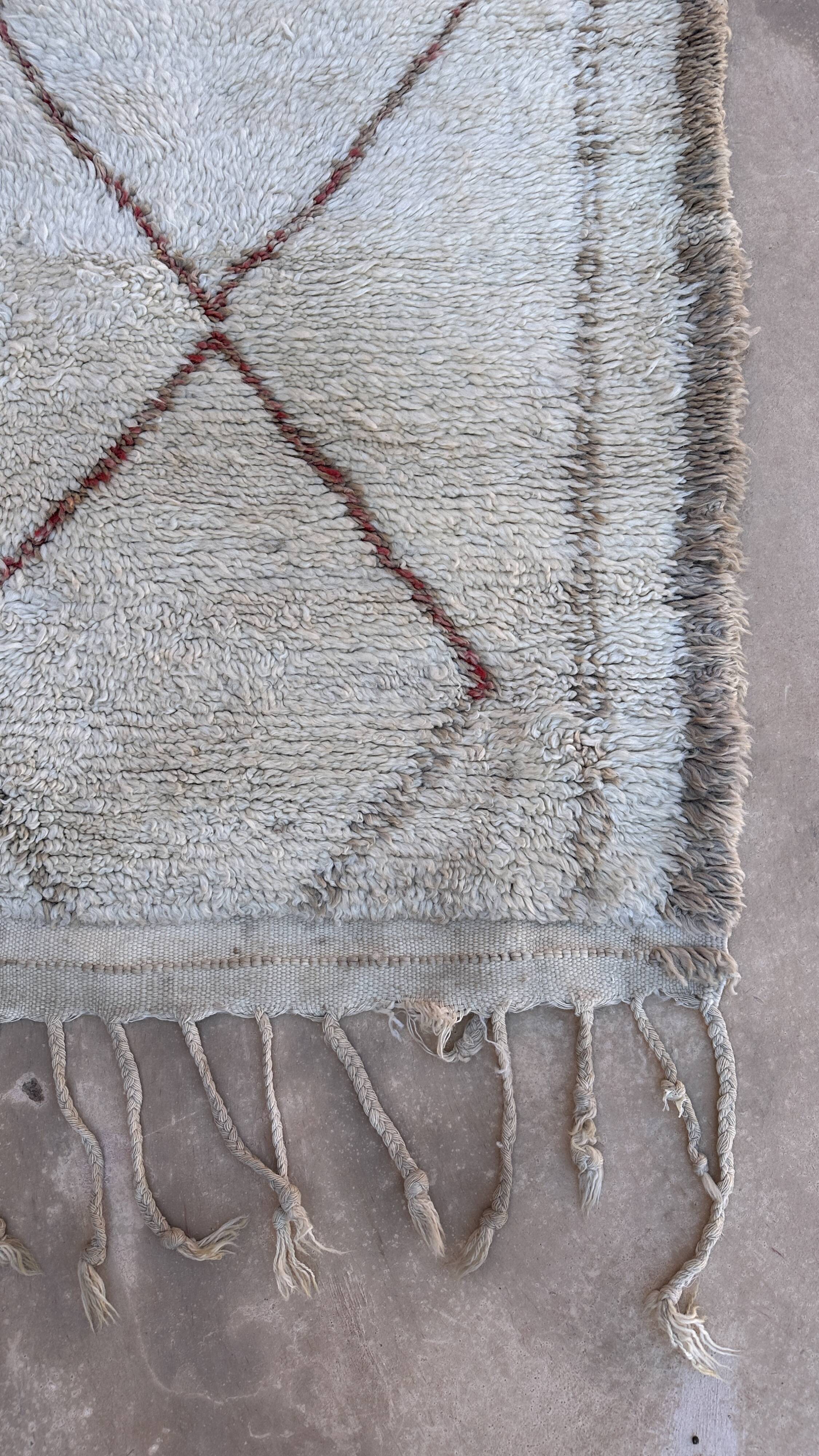Beni Ourain Moroccan rug white - 300 x 164 cm